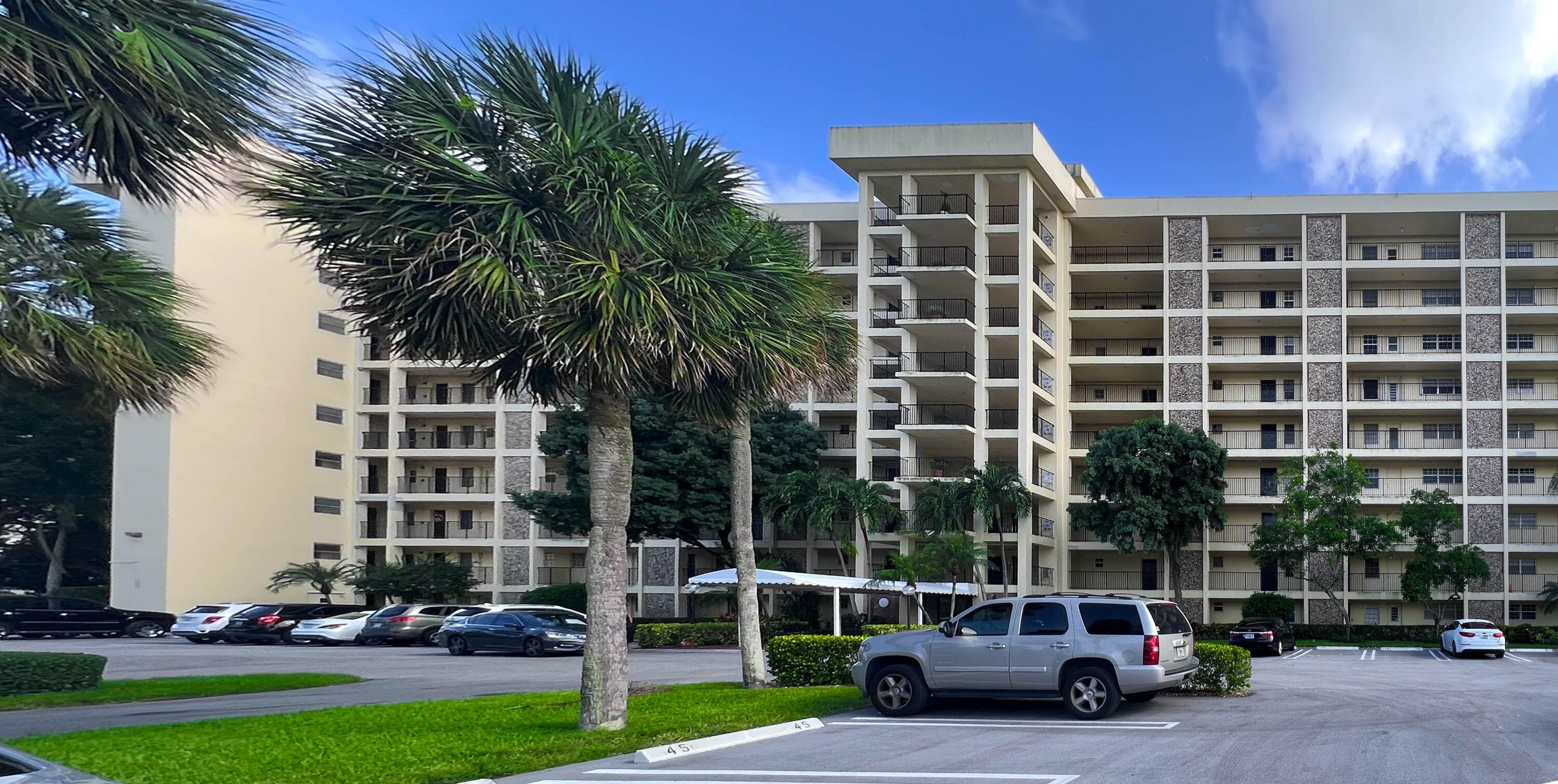 3050 N Palm Aire Drive 602, Pompano Beach, FL 33069 — photo 18 of 20