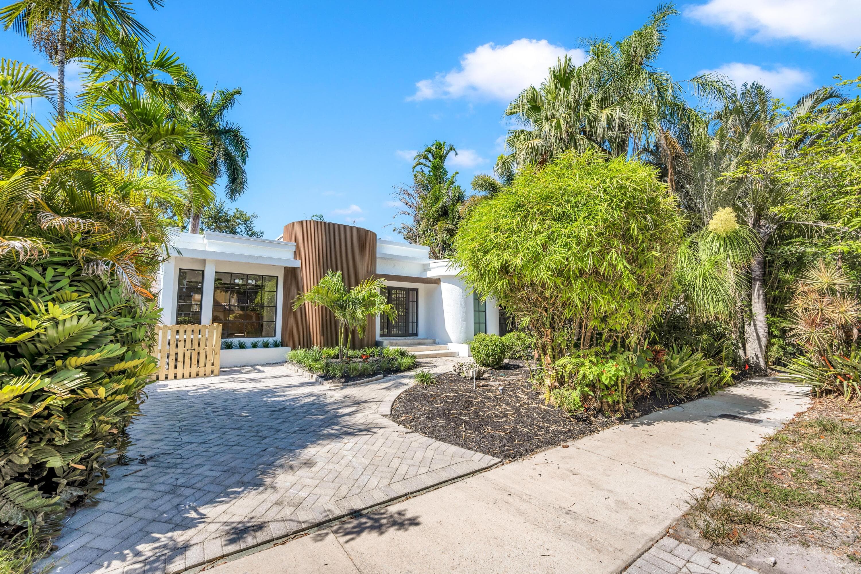 1413 NE 4th Court, Fort Lauderdale, FL 33301 — photo 47 of 48