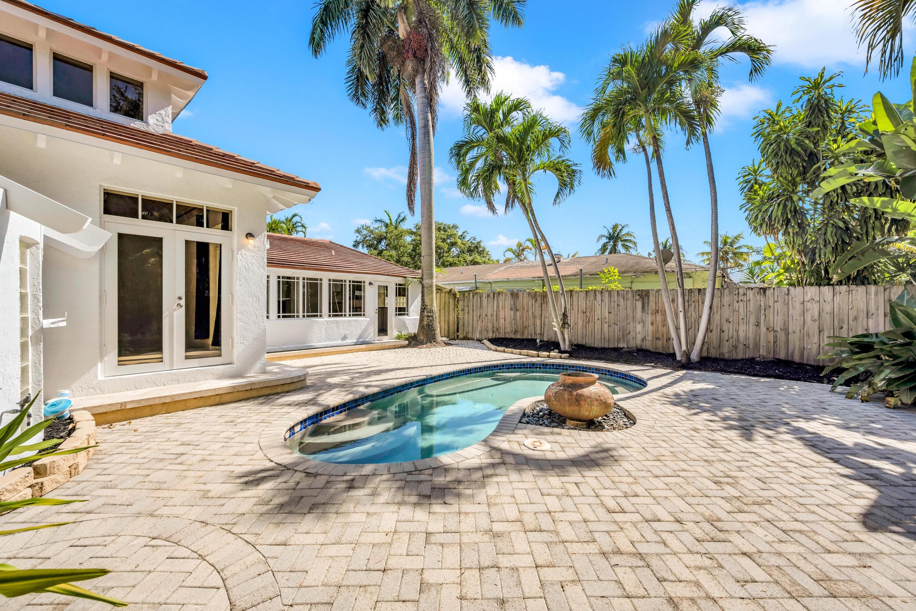 1413 NE 4th Court, Fort Lauderdale, FL 33301 — photo 21 of 48
