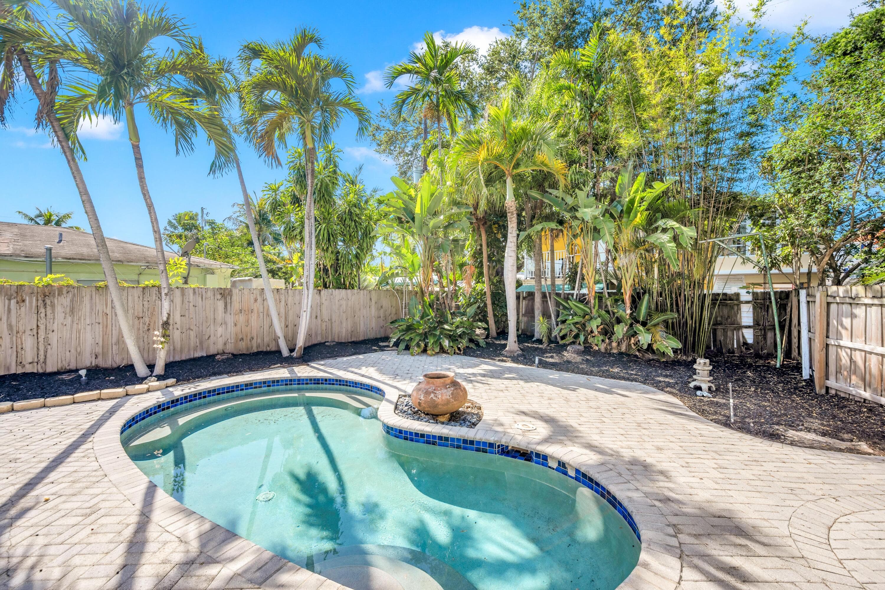 1413 NE 4th Court, Fort Lauderdale, FL 33301 — photo 22 of 48