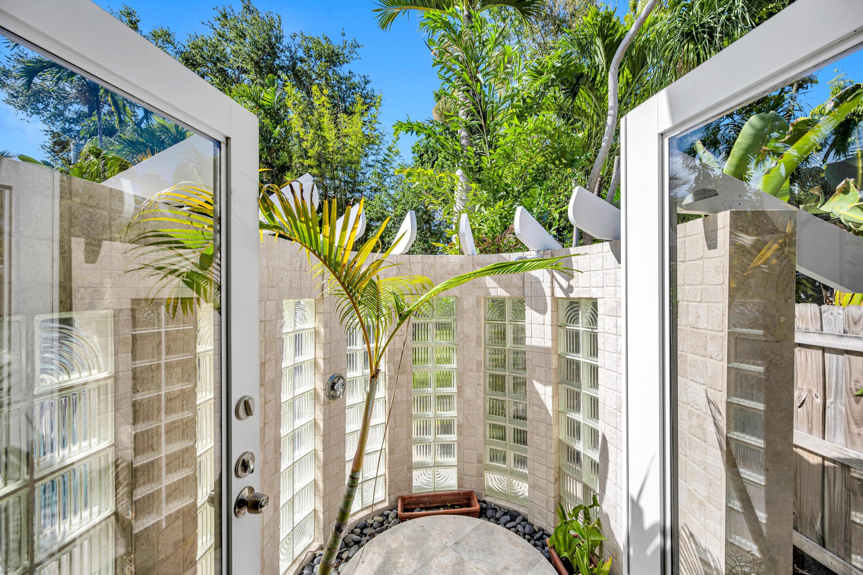 1413 NE 4th Court, Fort Lauderdale, FL 33301 — photo 27 of 48