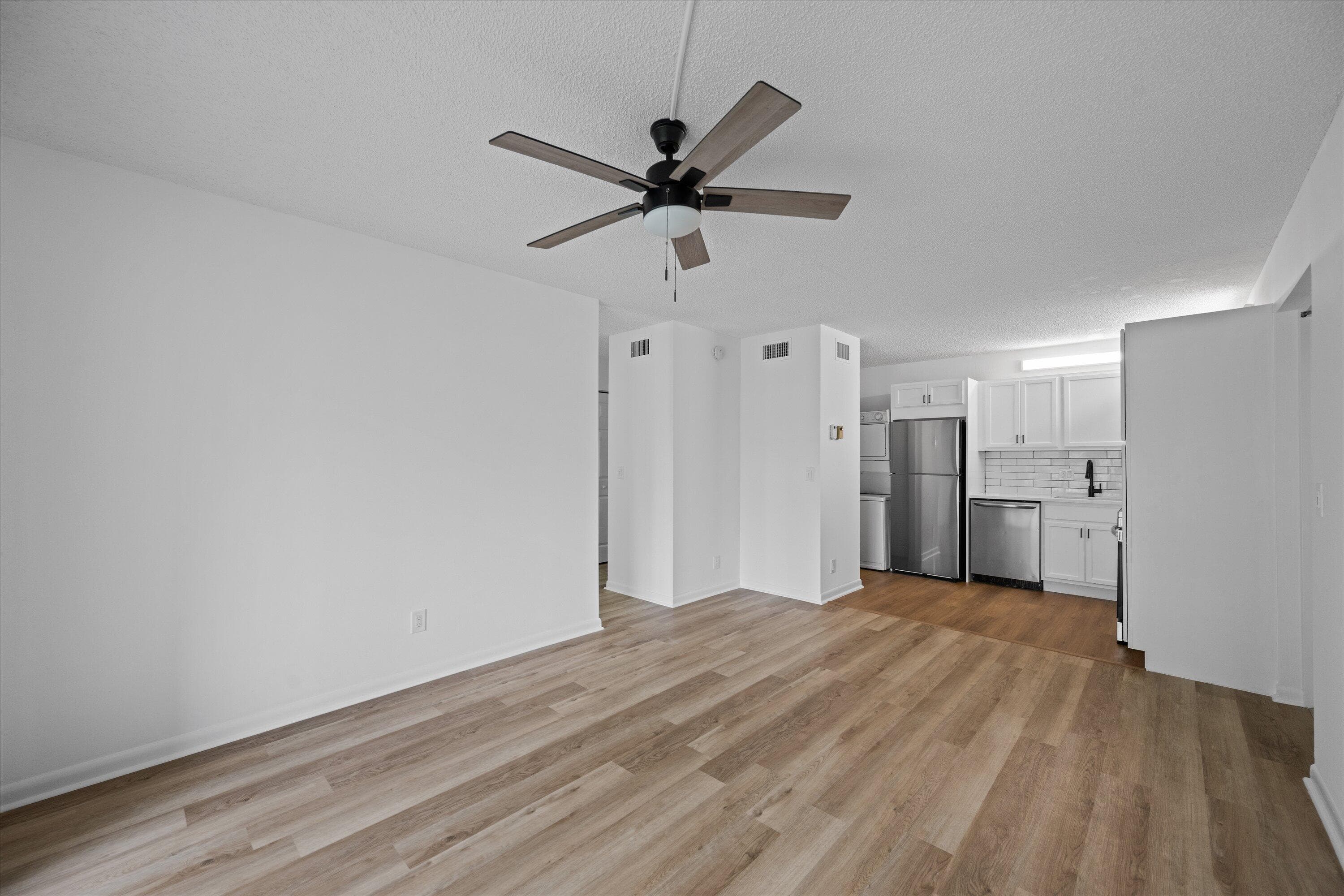 1113 Green Pine Boulevard C2, West Palm Beach, FL 33409 — photo 8 of 20