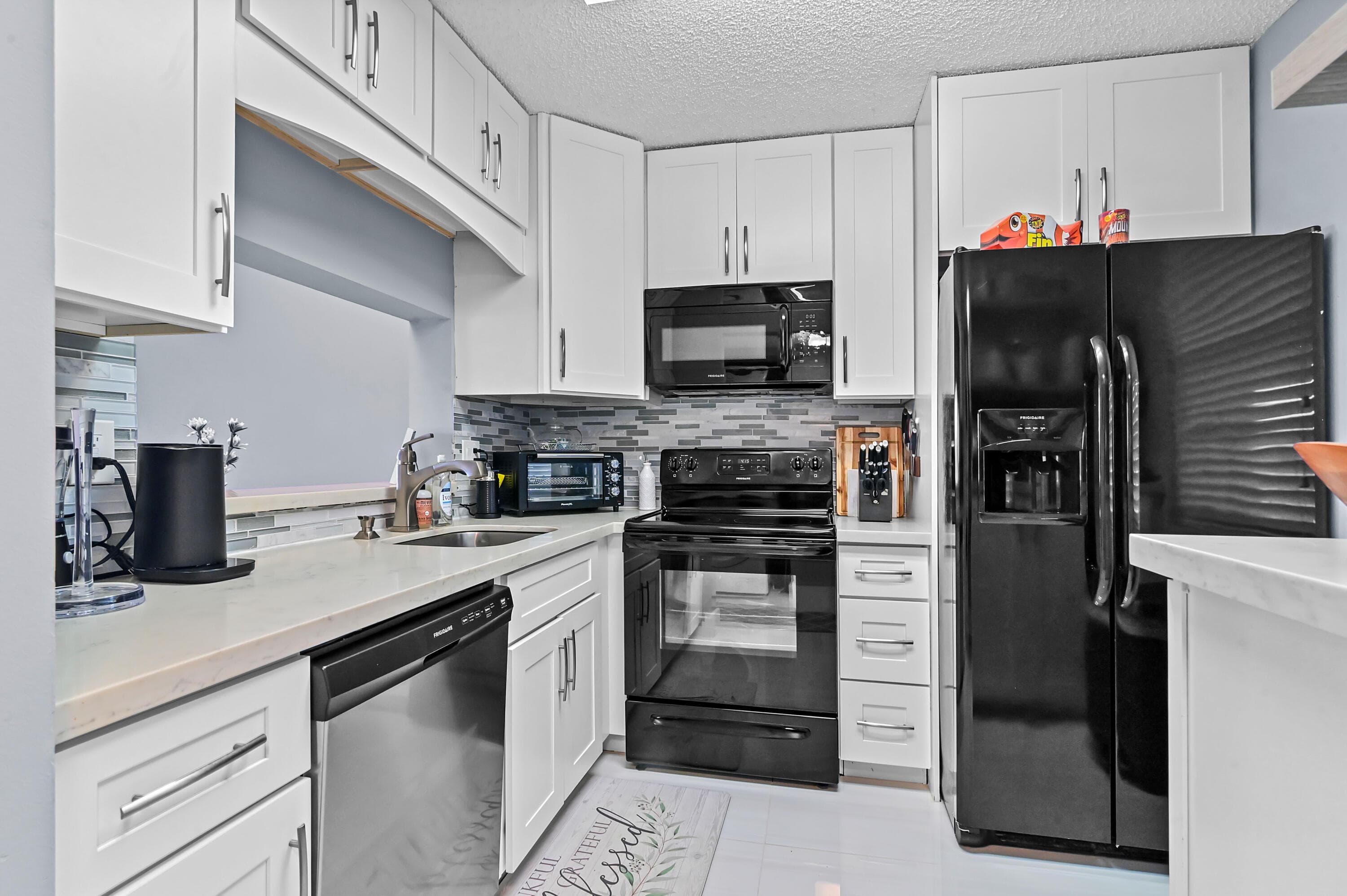 5530 Lakeside Drive 203, Margate, FL 33063 — photo 5 of 24