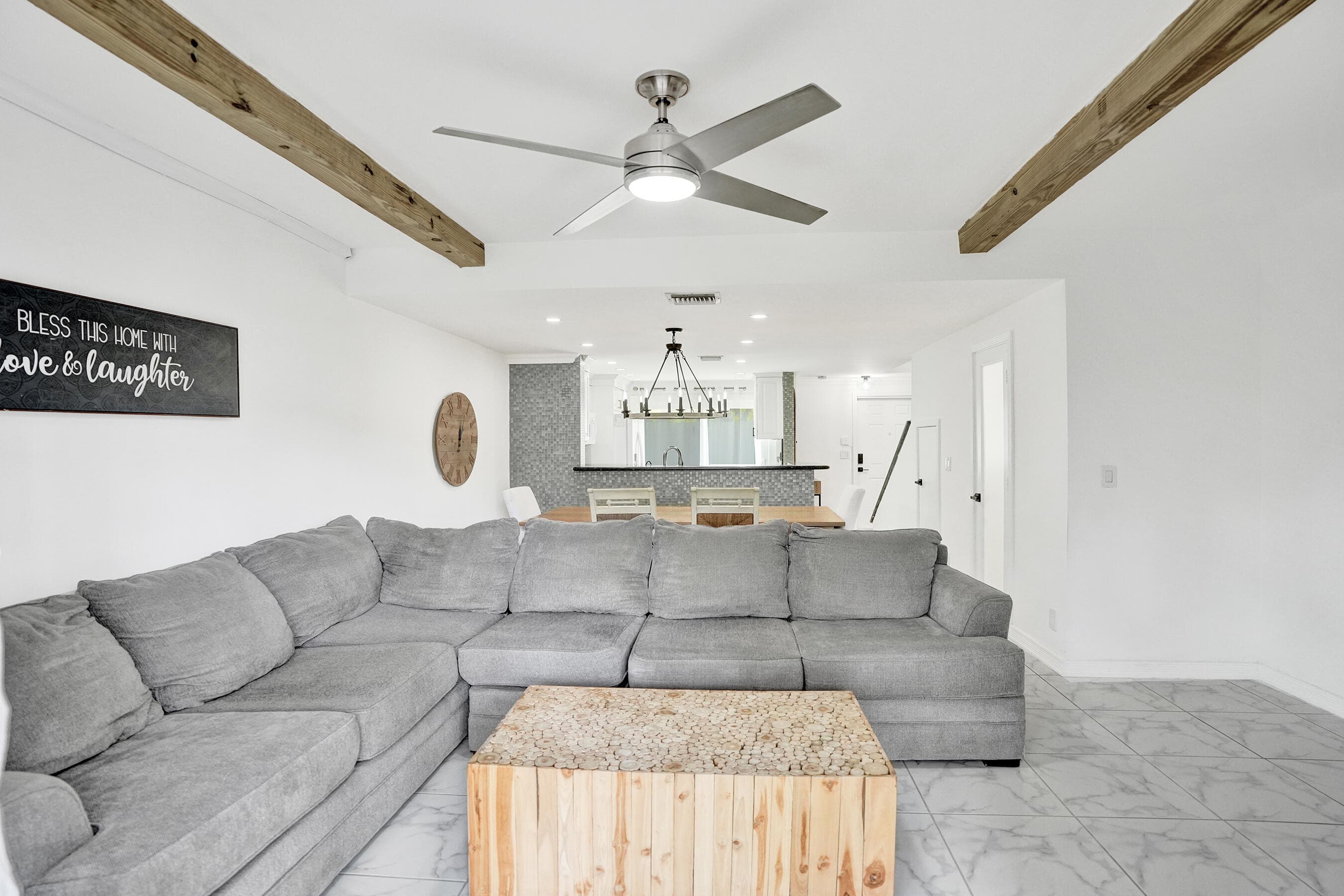 147 SW 3rd Street, Pompano Beach, FL 33060 — photo 10 of 29