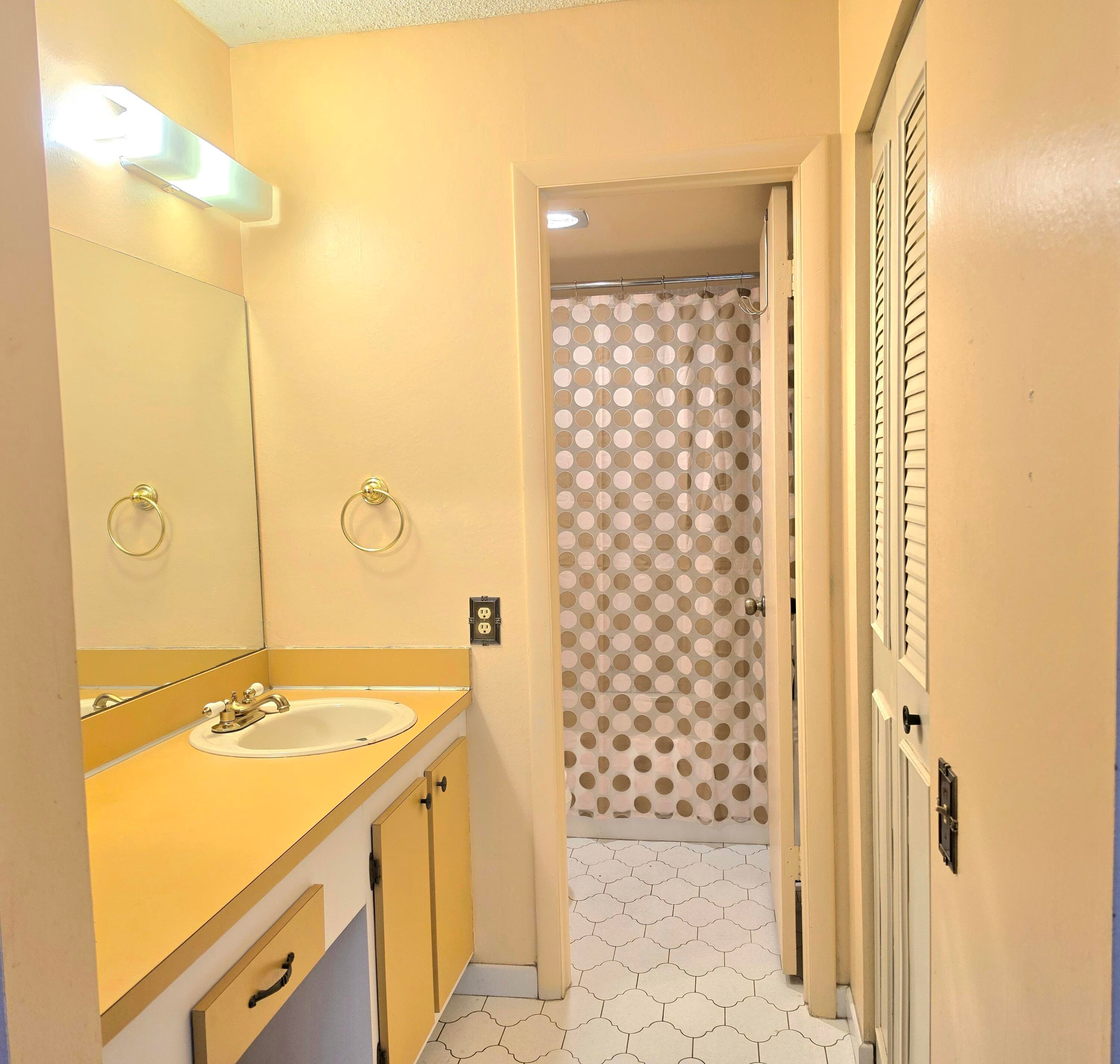 9330 Lime Bay Boulevard 301, Tamarac, FL 33321 — photo 32 of 40