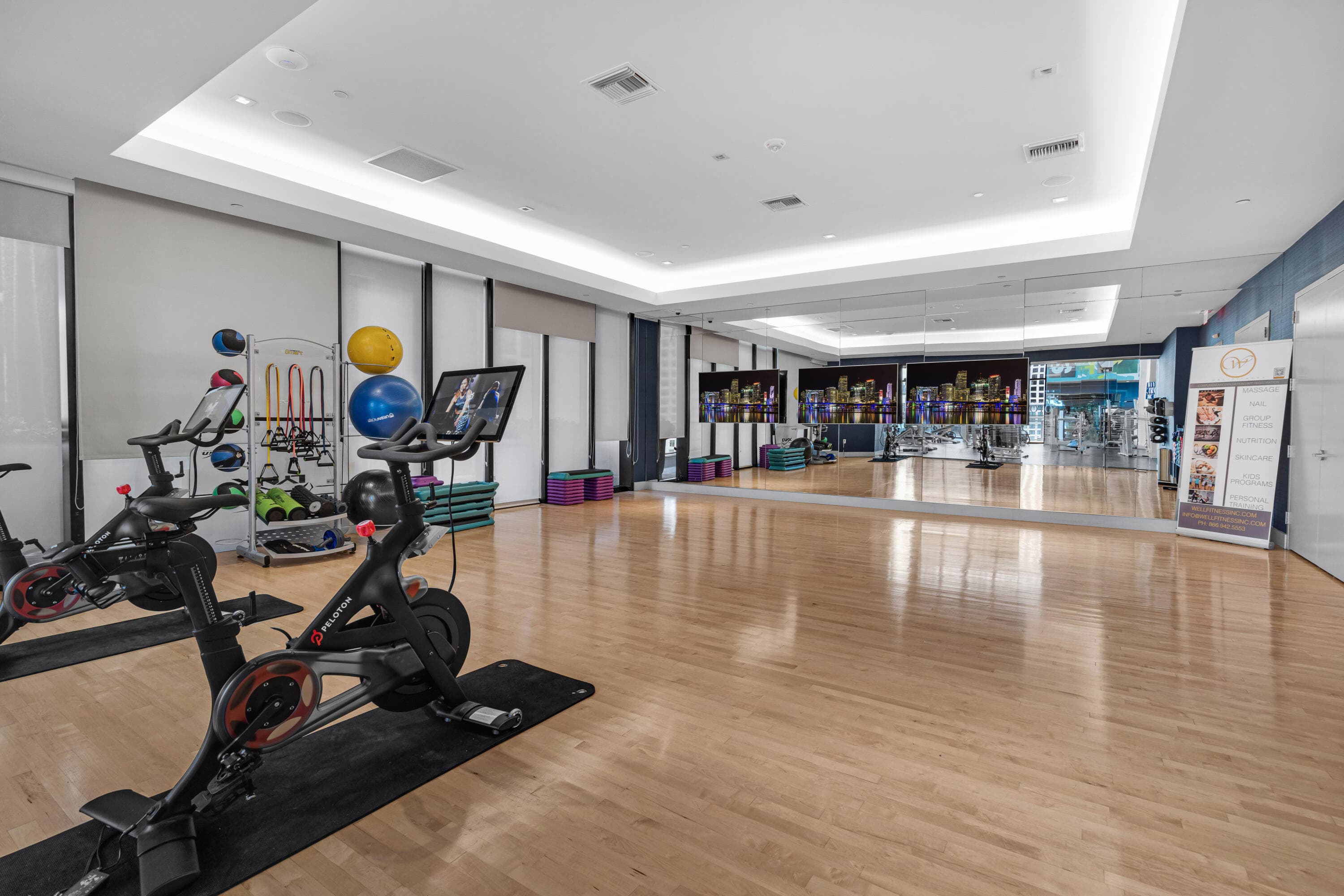 1010 Brickell Avenue 1607, Miami, FL 33131 — photo 39 of 53