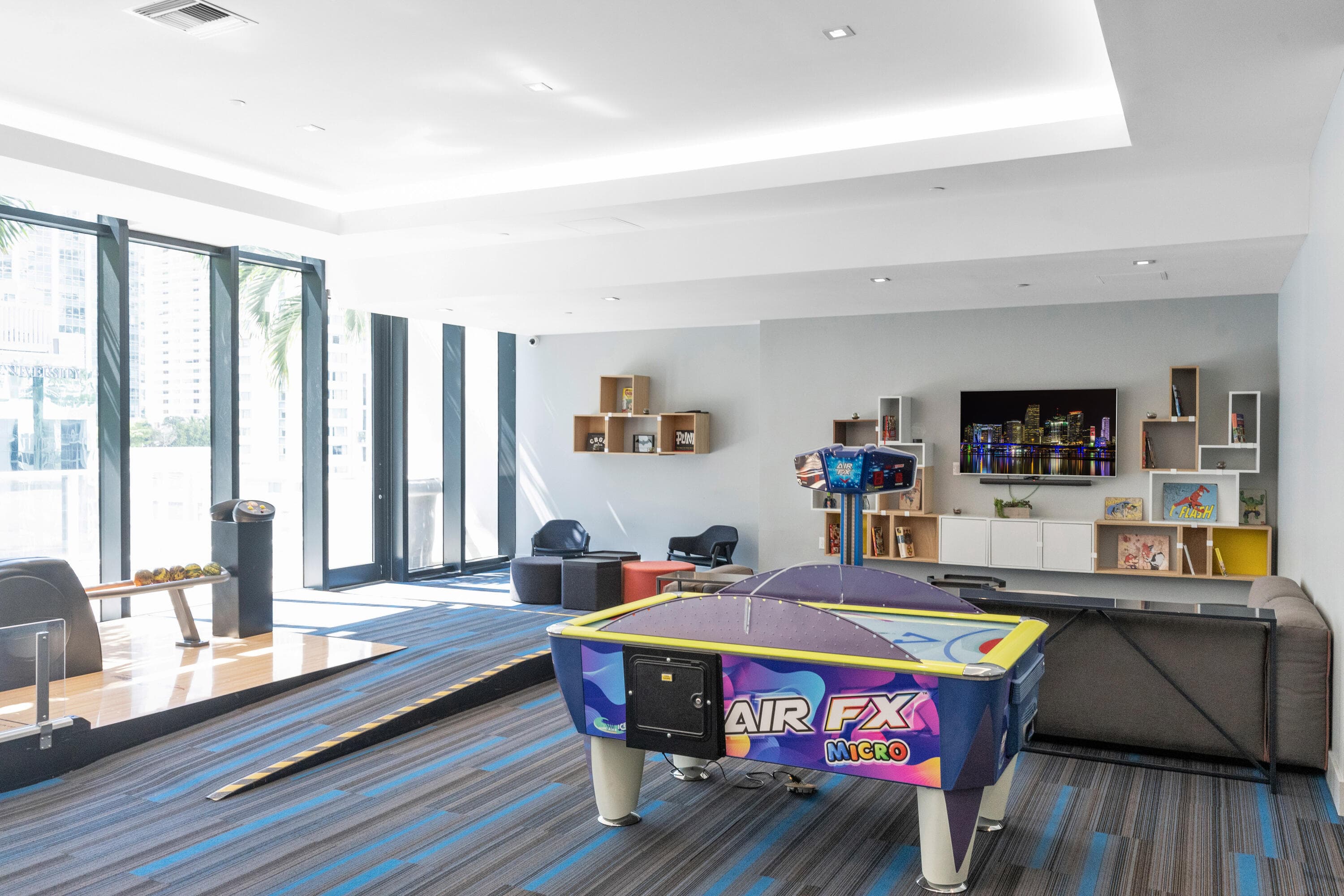 1010 Brickell Avenue 1607, Miami, FL 33131 — photo 48 of 53
