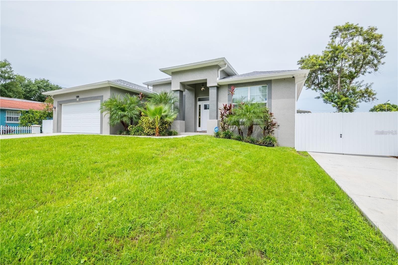5816 Little River Drive, Tampa, FL 33615 — photo