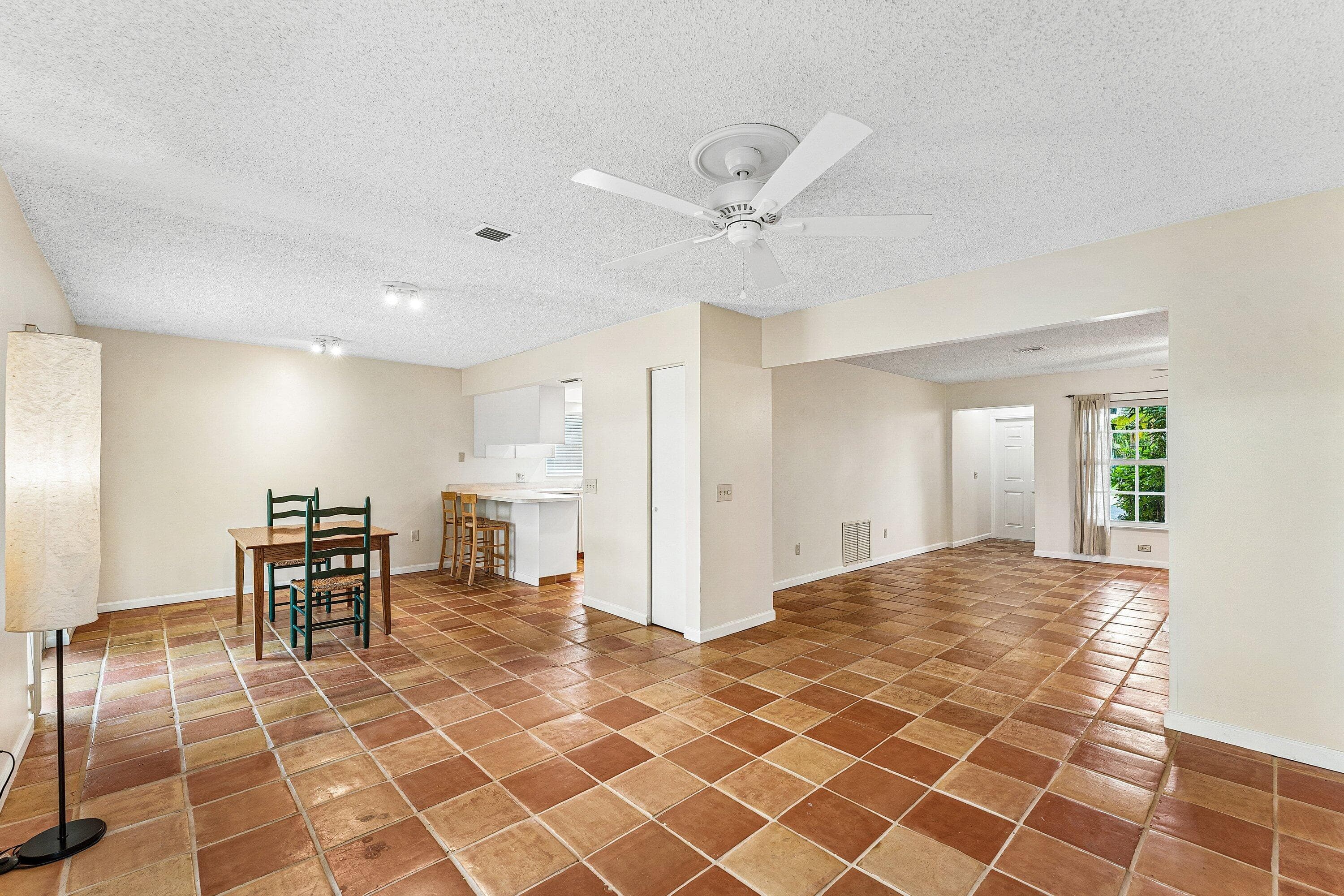 3150 Pinehurst Drive, Lake Worth, FL 33467 — photo 7 of 38