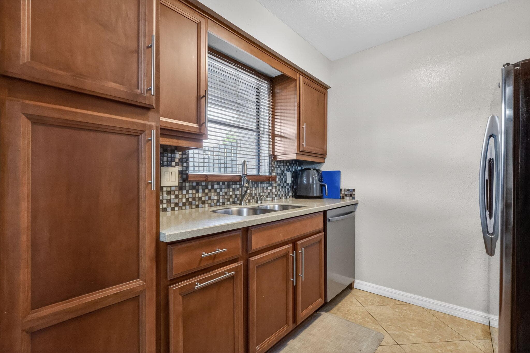 104 Shoreview Drive 104, Greenacres, FL 33463 — photo 11 of 36
