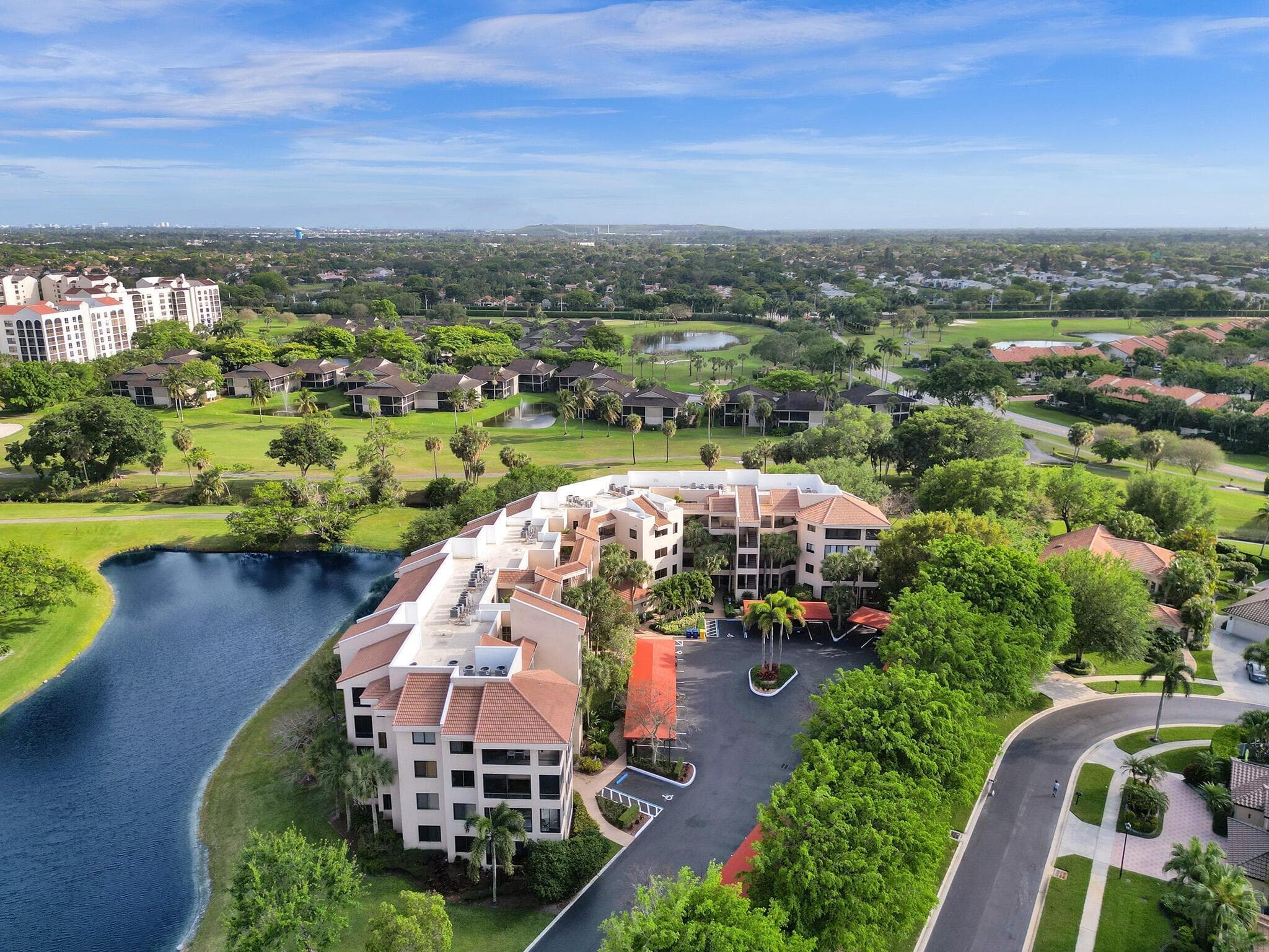 7546 La Paz Boulevard 108, Boca Raton, FL 33433 — photo 1 of 33