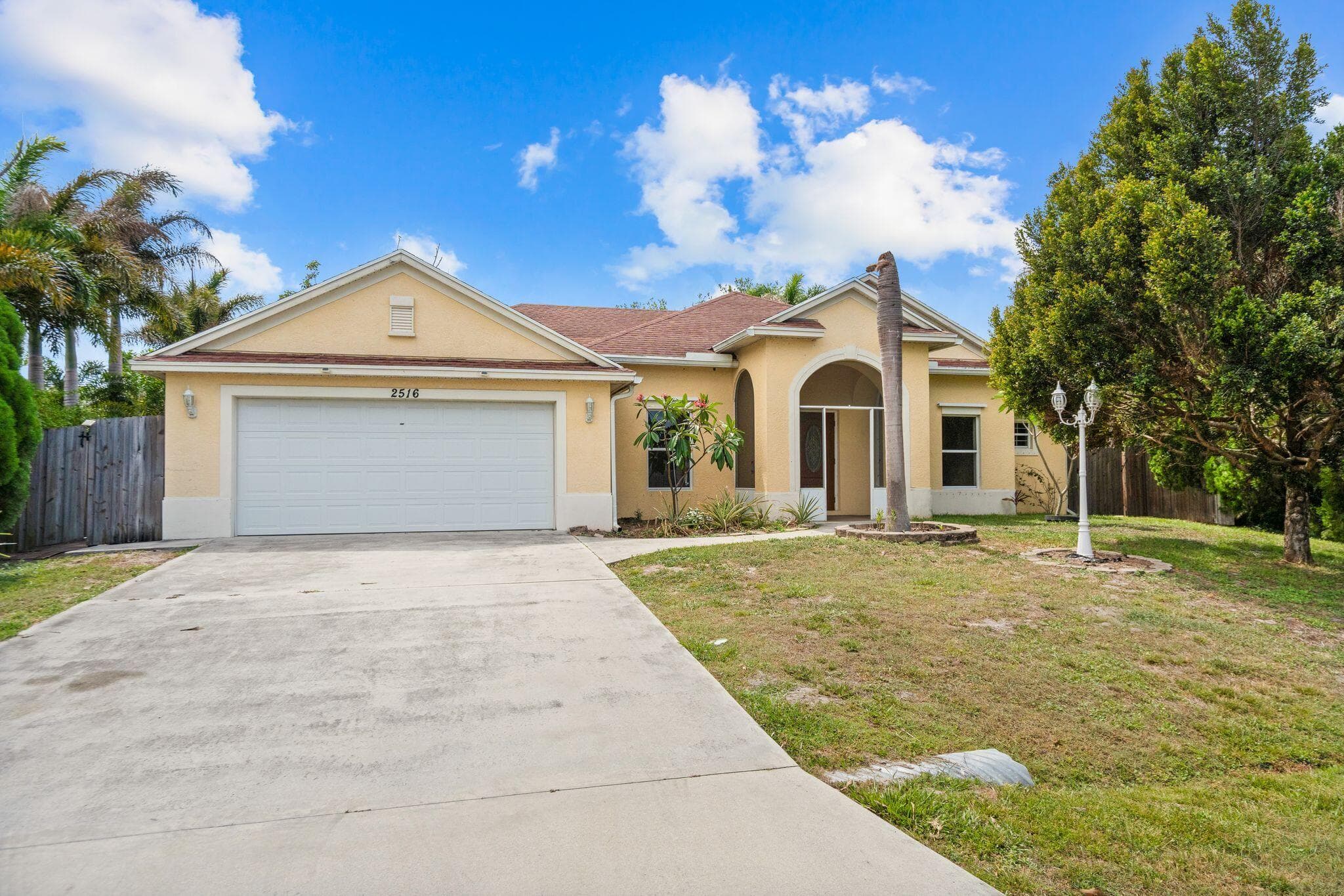 2516 SW Abelard Street, Port St. Lucie, FL 34953 — photo 4 of 35