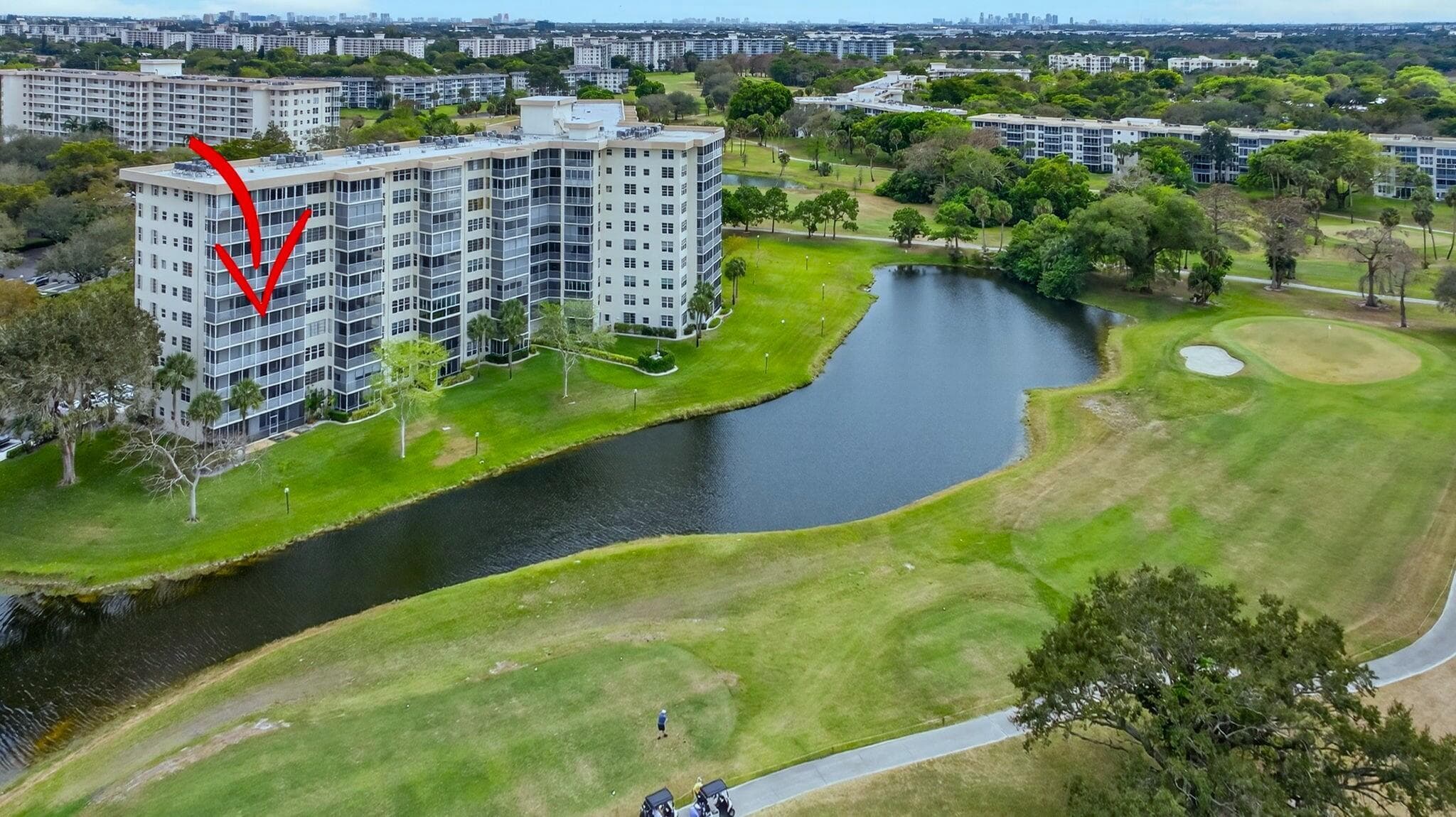 3507 Oaks Way 501, Pompano Beach, FL 33069 — photo 1 of 40