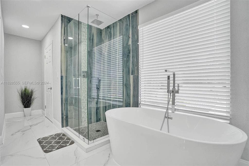 3421 Dover Road, Pompano Beach, FL 33062 — photo 6 of 13