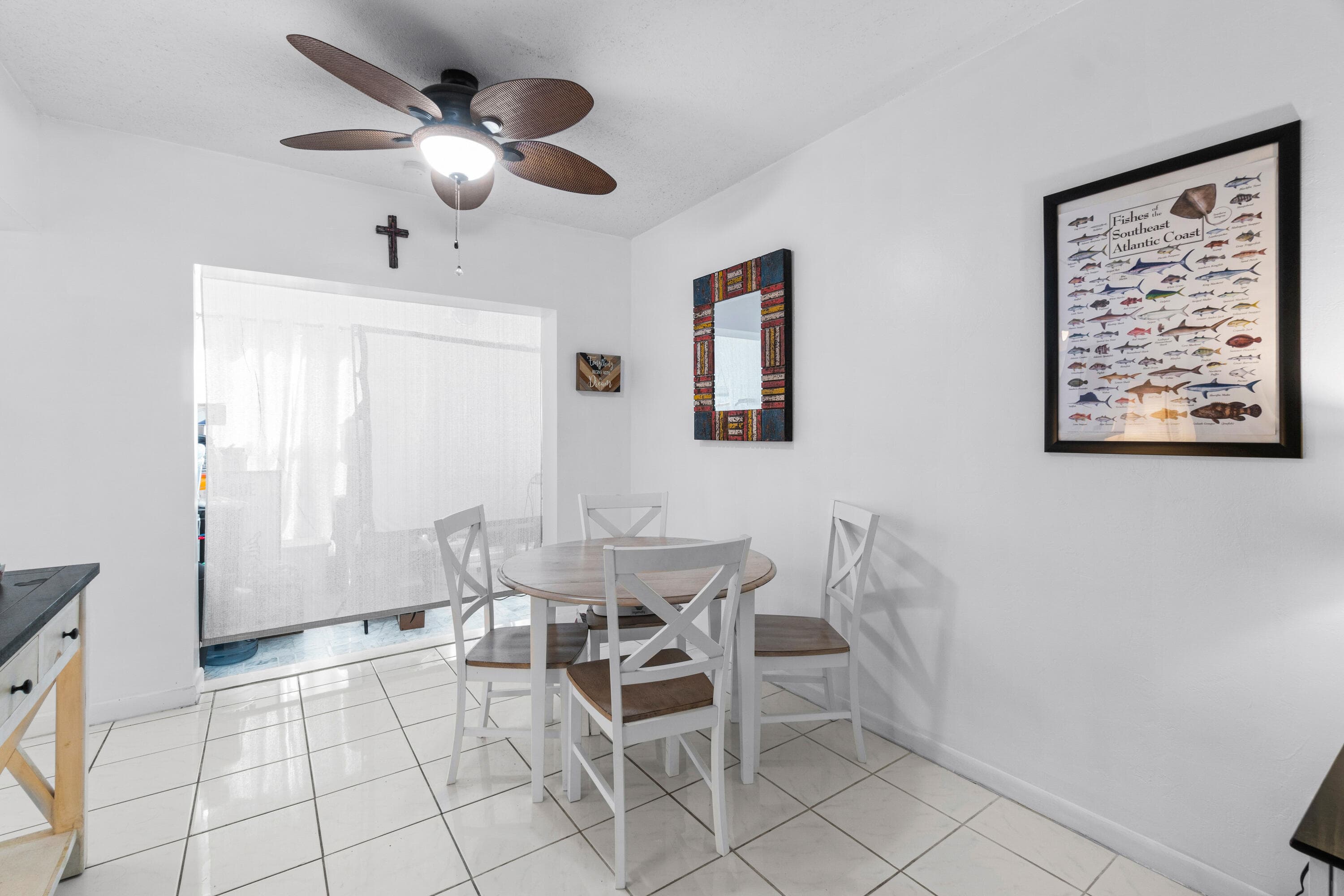 658 NE 6th Court E E, Boynton Beach, FL 33435 — photo 5 of 26