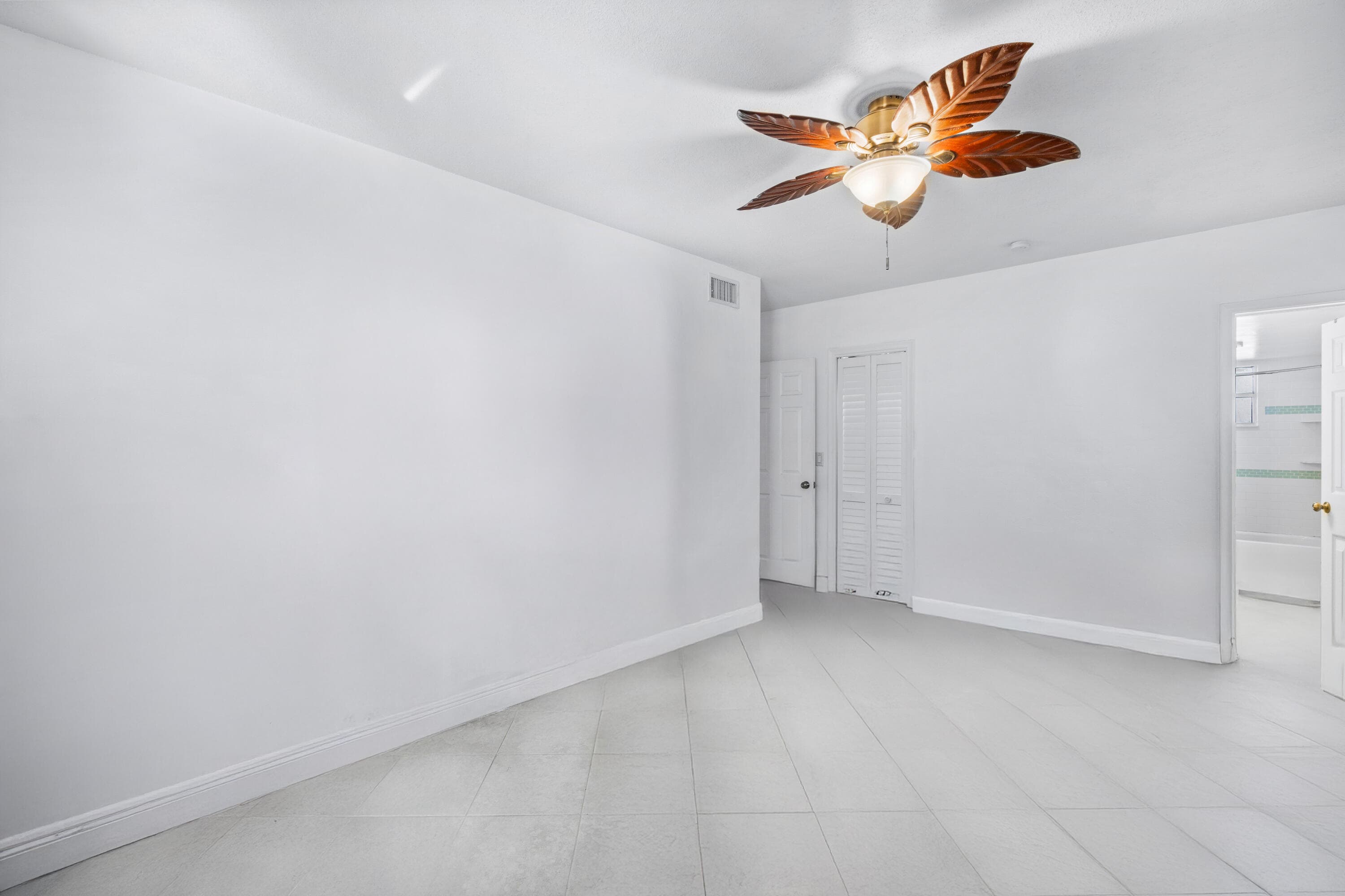 658 NE 6th Court E E, Boynton Beach, FL 33435 — photo 21 of 26