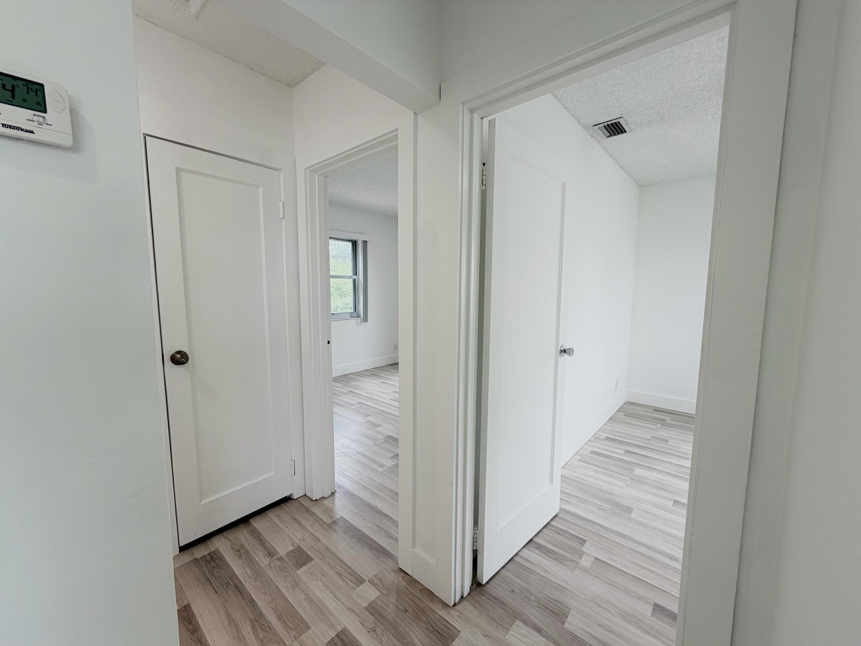 831 El Prado, West Palm Beach, FL 33405 — photo 7 of 21