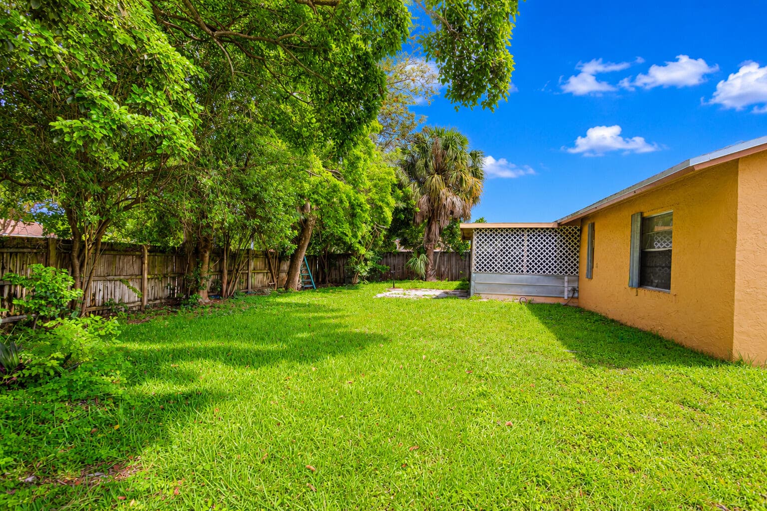 10304 Pippin Lane, Royal Palm Beach, FL 33411 — photo 31 of 34