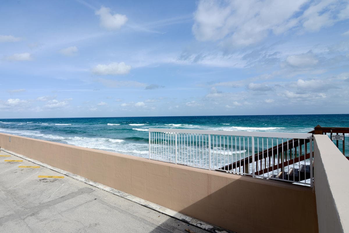 3450 S Ocean Boulevard 508, Palm Beach, FL 33480 — photo 2 of 41