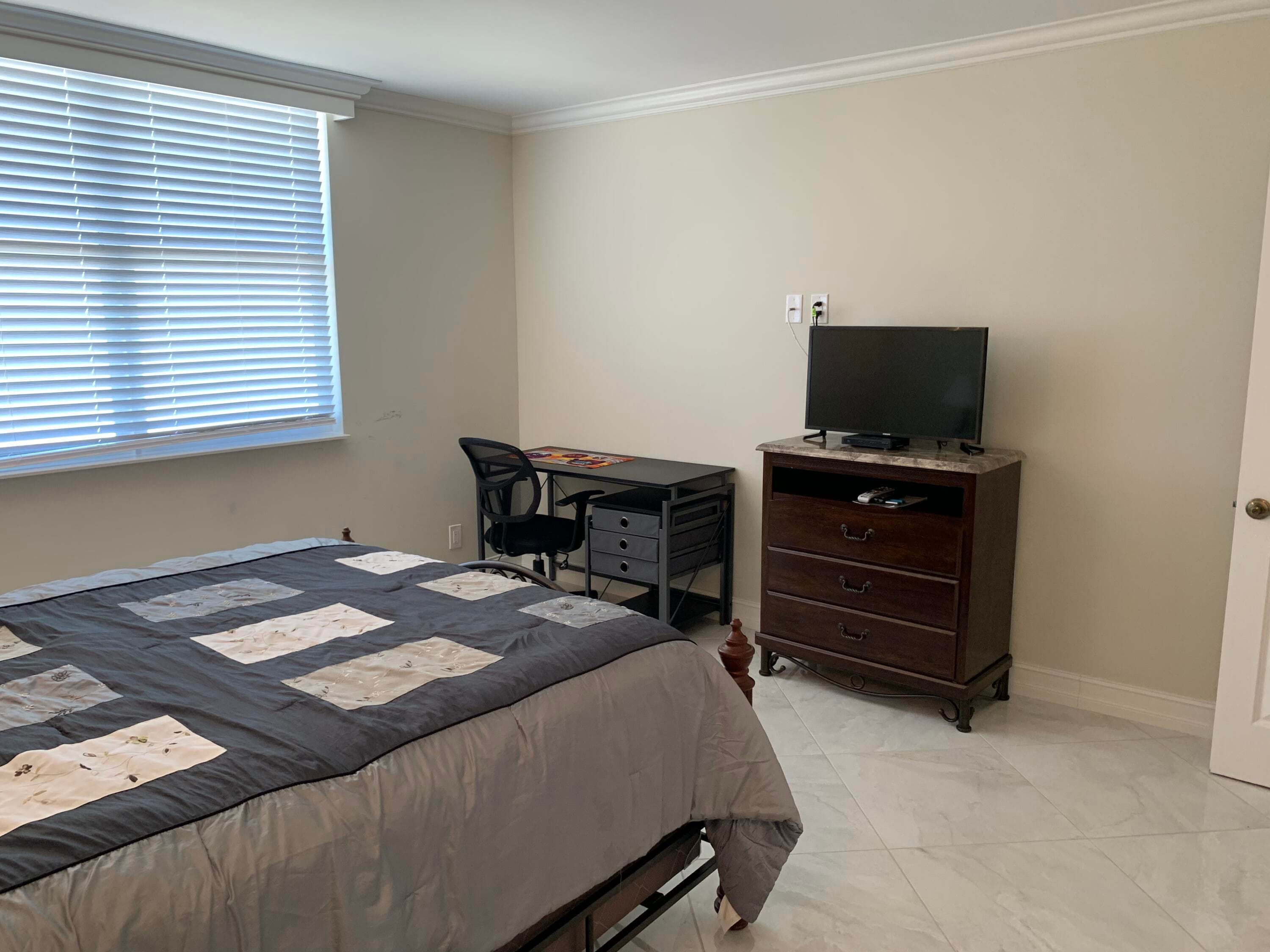 3450 S Ocean Boulevard 508, Palm Beach, FL 33480 — photo 26 of 41