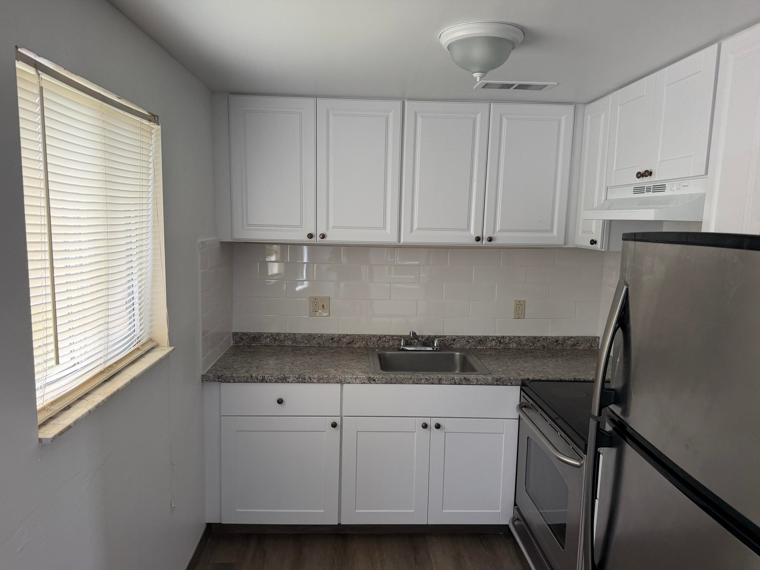700 Village Green Court 101, Palm Springs, FL 33461 — photo 58 of 58