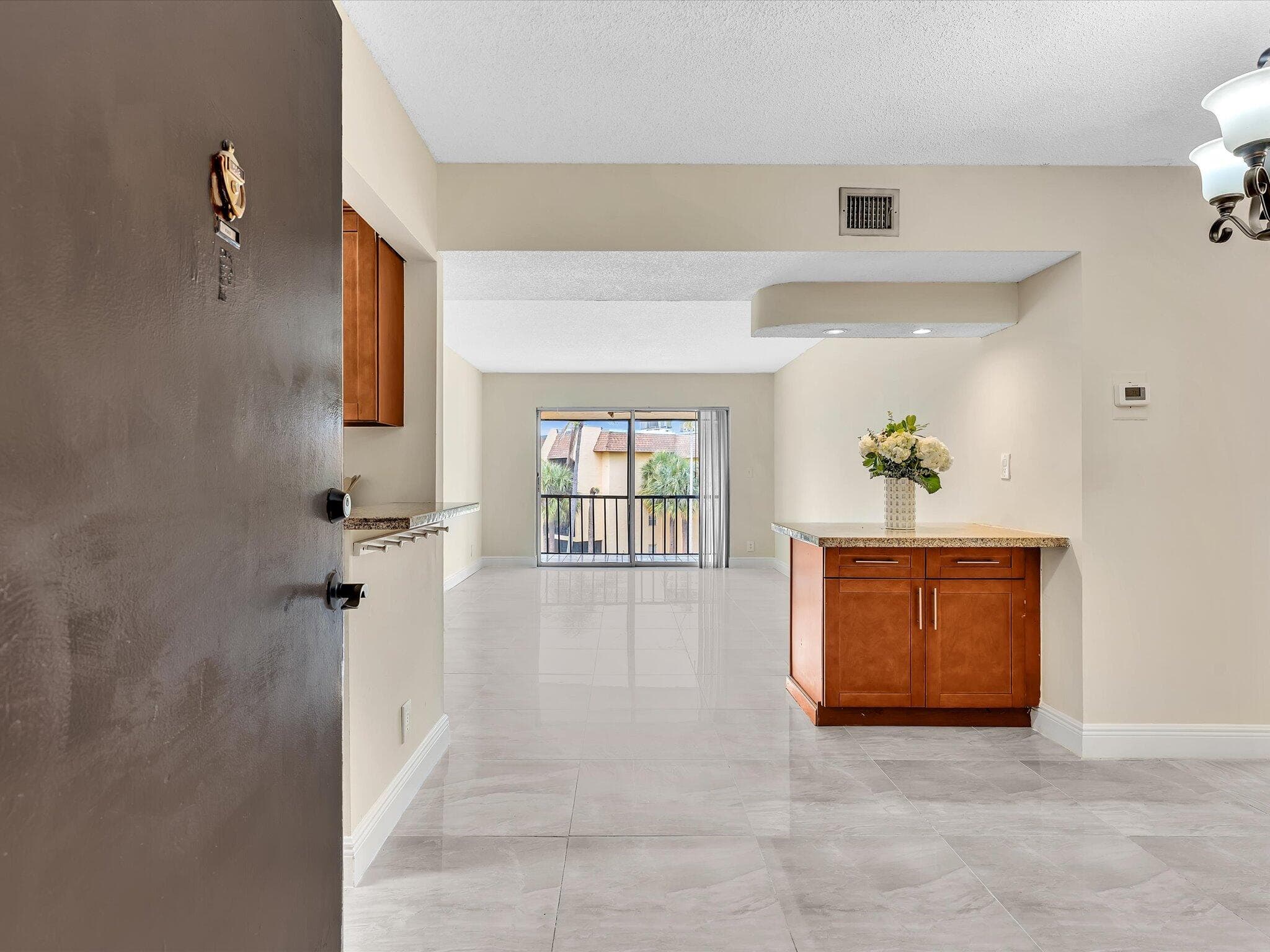 470 NW 20th Street 3020, Boca Raton, FL 33431 — photo 3 of 43