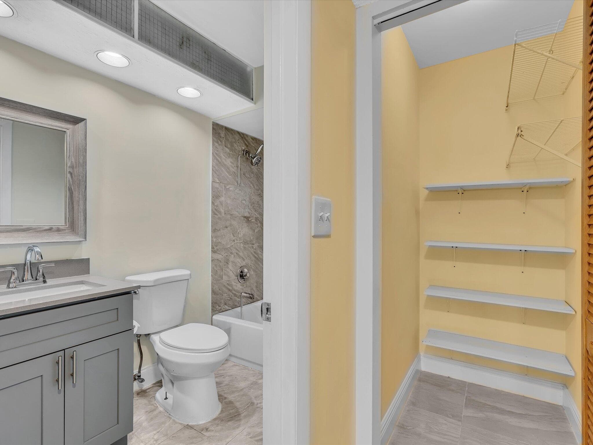 470 NW 20th Street 3020, Boca Raton, FL 33431 — photo 26 of 43