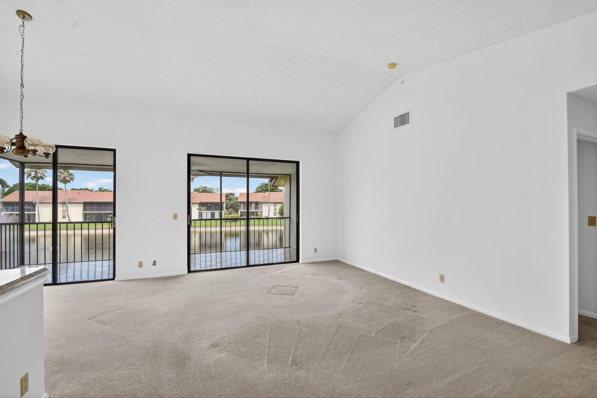 10231 N Circle Lake Drive 201, Boynton Beach, FL 33437 — photo 14 of 77