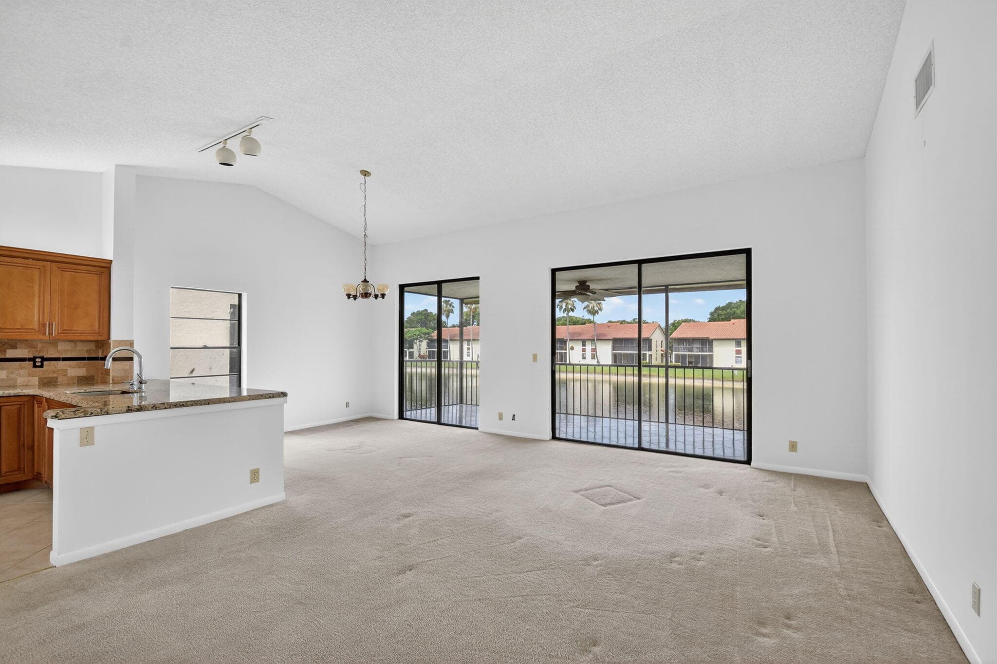 10231 N Circle Lake Drive 201, Boynton Beach, FL 33437 — photo 10 of 77