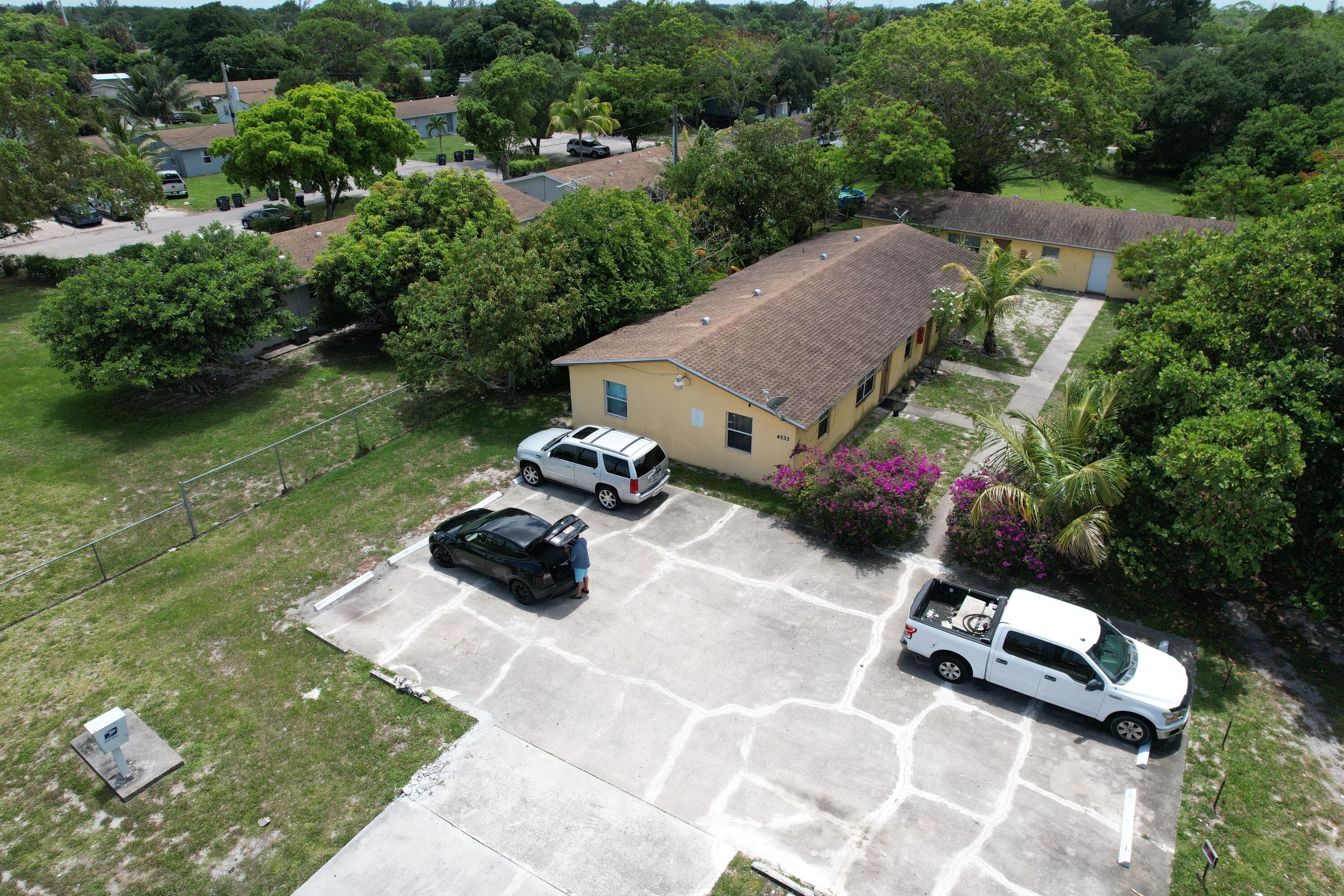 4537 Coconut Road, Lake Worth, FL 33461 — photo 8 of 56