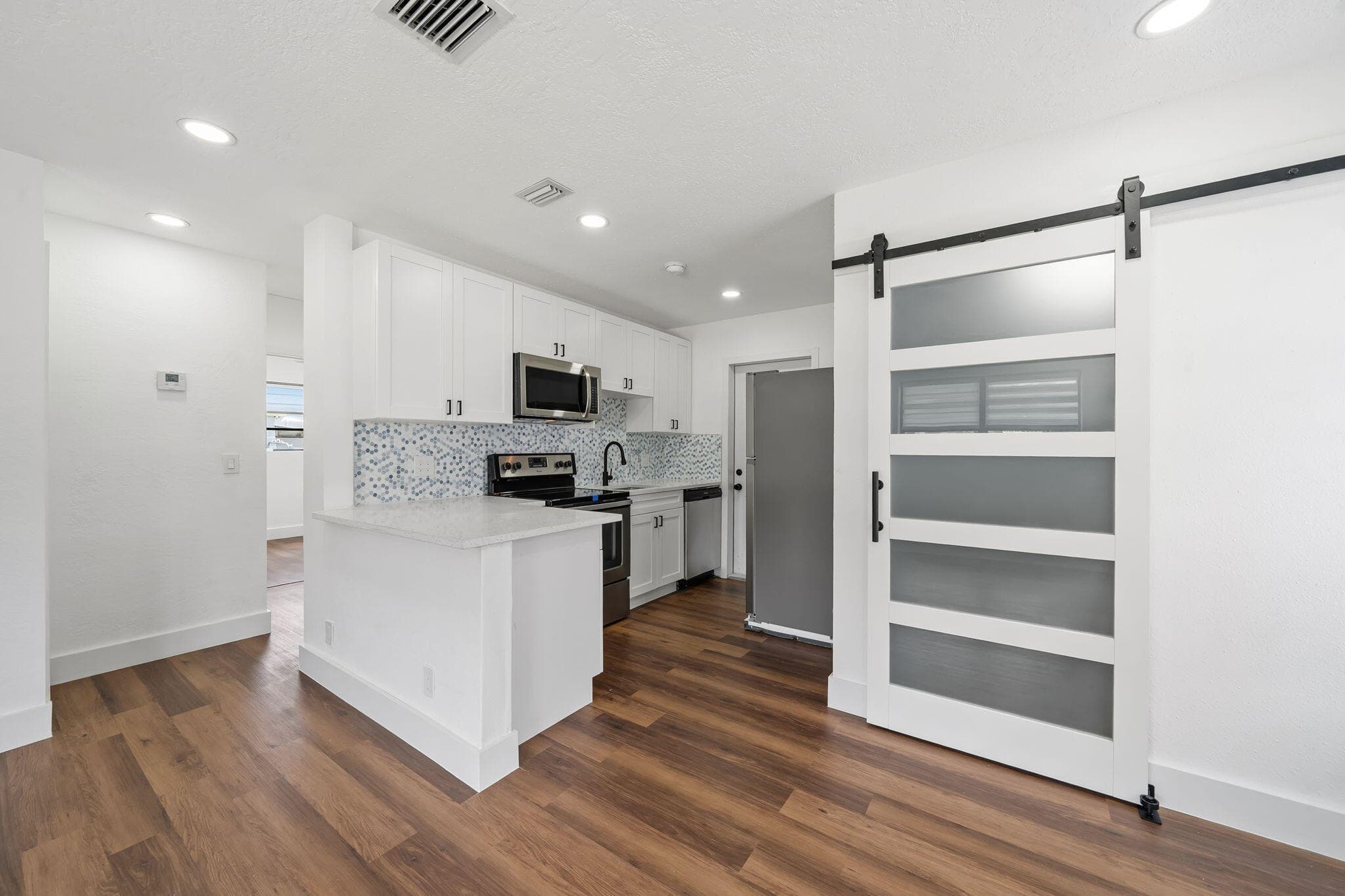 1326 8th Street, West Palm Beach, FL 33401 — photo 1 of 24