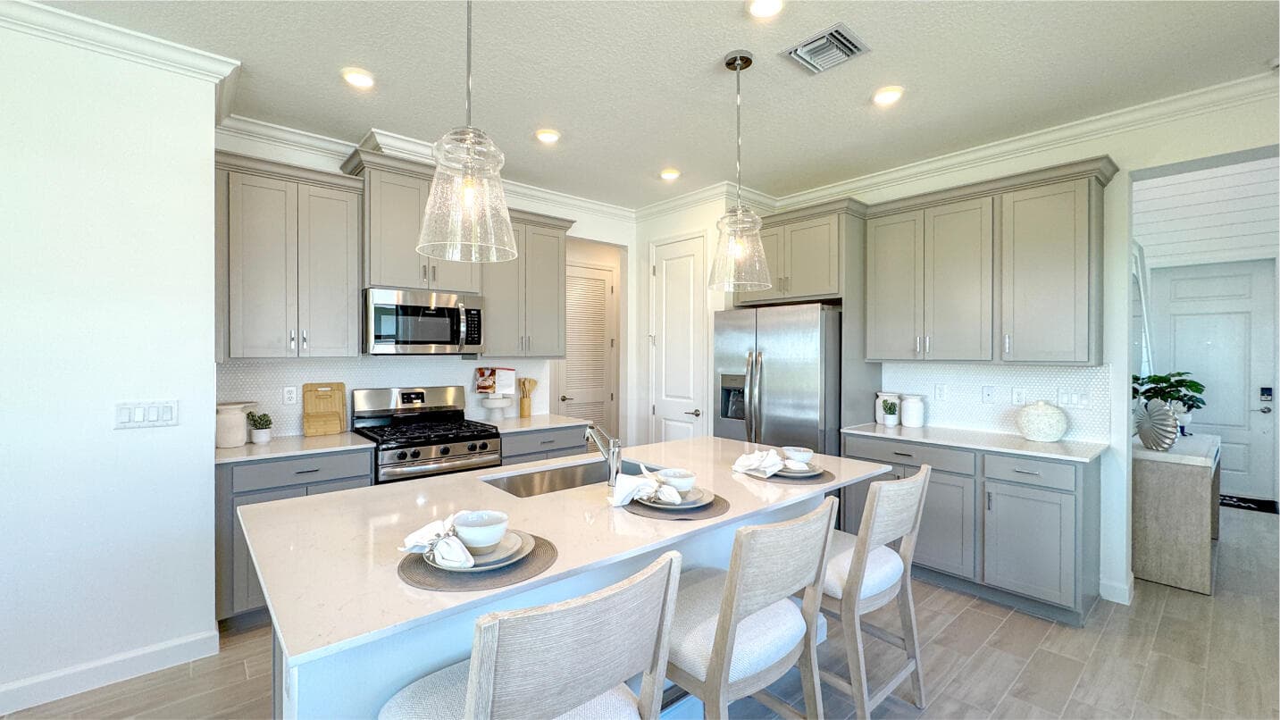 11010 NW Glynlea Blvd Boulevard N, Port St. Lucie, FL 34987 — photo 2 of 8