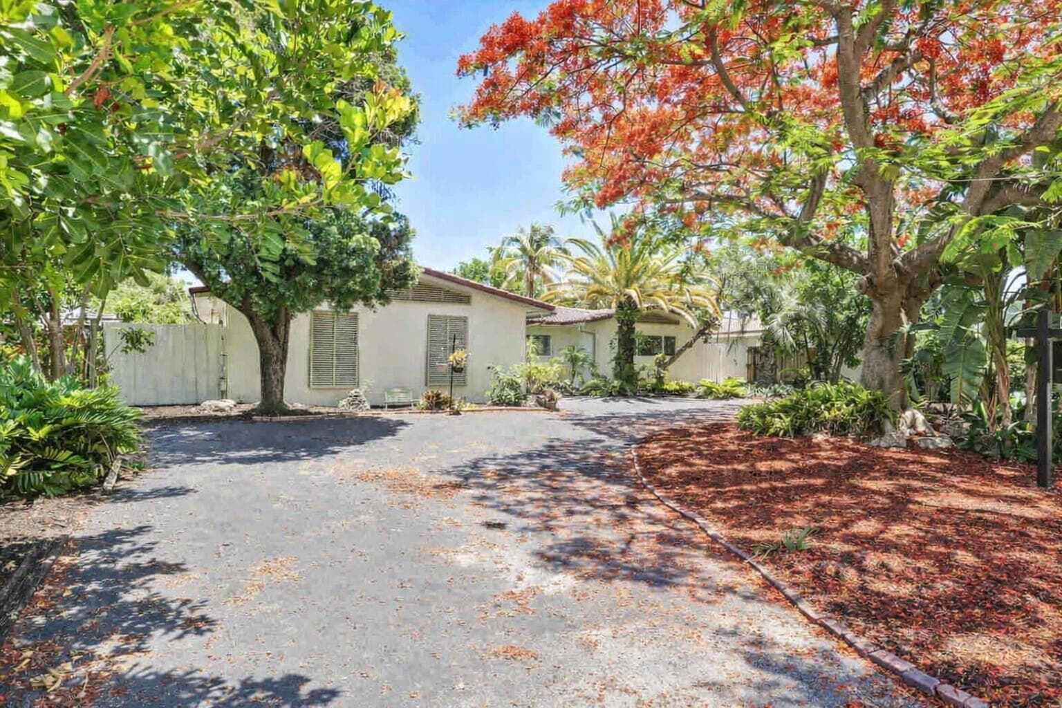 5200 NE 18th Terrace, Fort Lauderdale, FL 33308 — photo 2 of 39