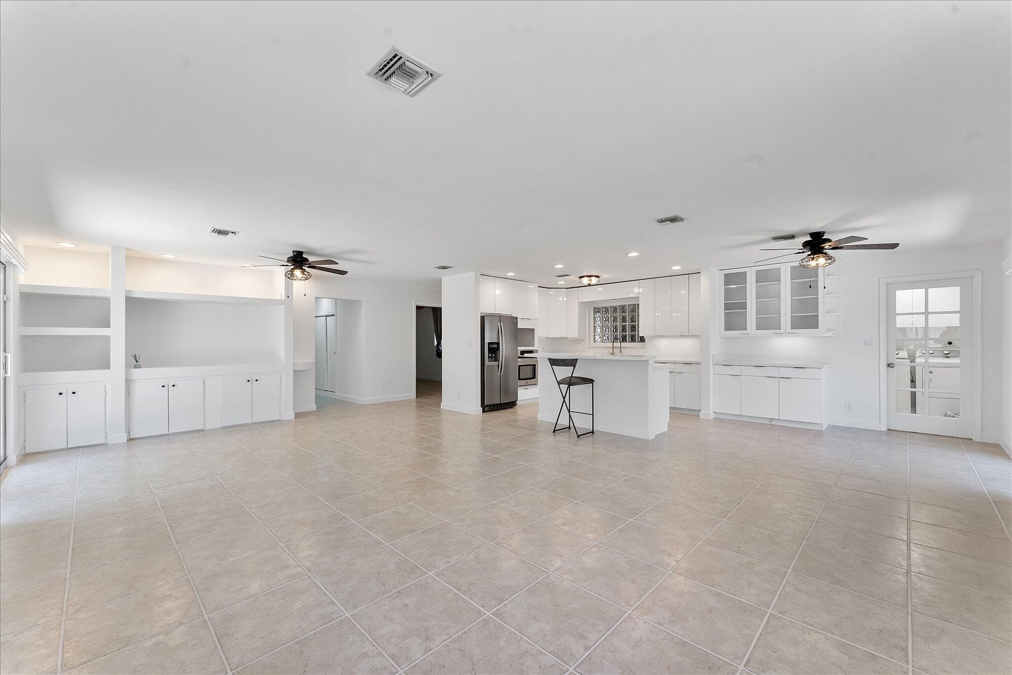 5200 NE 18th Terrace, Fort Lauderdale, FL 33308 — photo 9 of 39