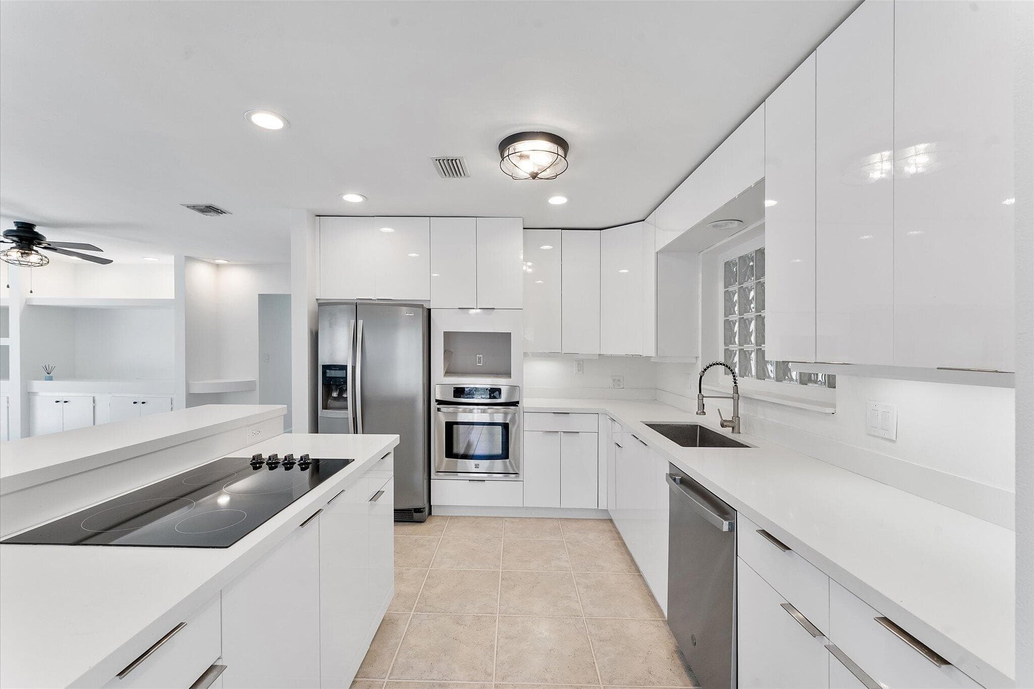 5200 NE 18th Terrace, Fort Lauderdale, FL 33308 — photo 13 of 39