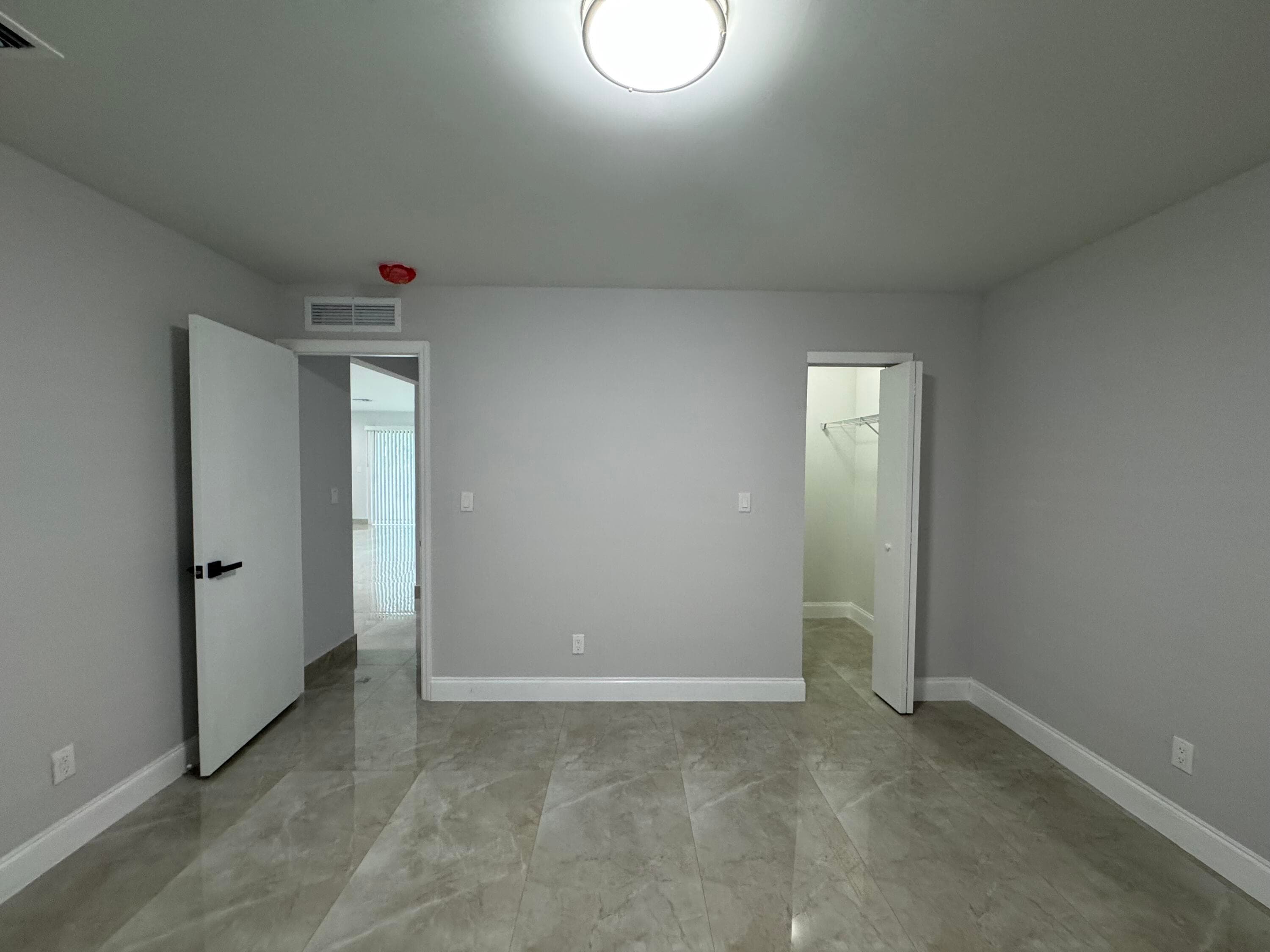 400 NE 30th Street 2, Pompano Beach, FL 33064 — photo 16 of 22
