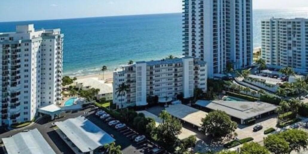 1530 S Ocean 203, Lauderdale-By-The-Sea, FL 33062 — photo 26 of 33