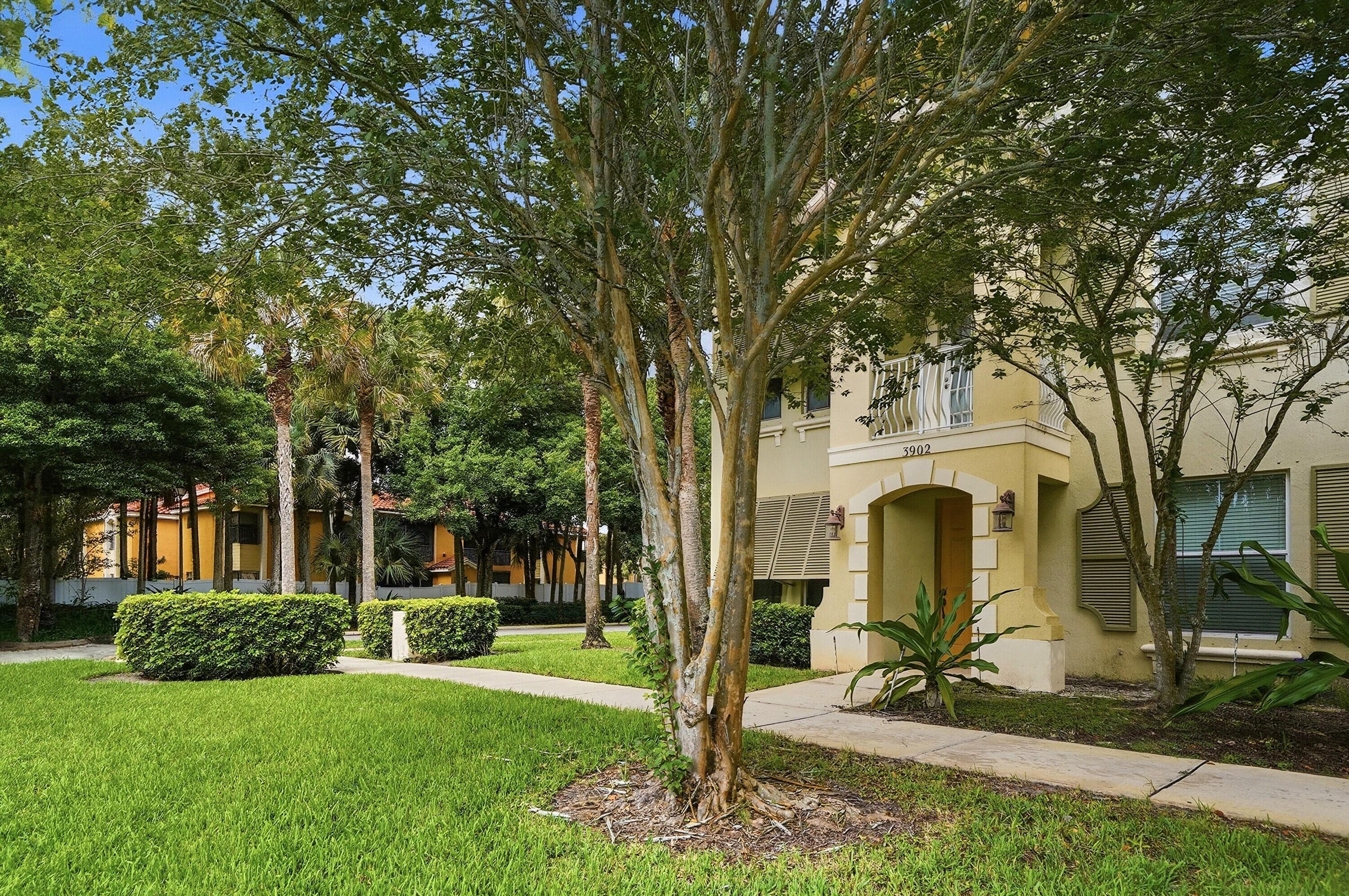 3902 White Peacock Lane, Coconut Creek, FL 33073 — photo 3 of 43