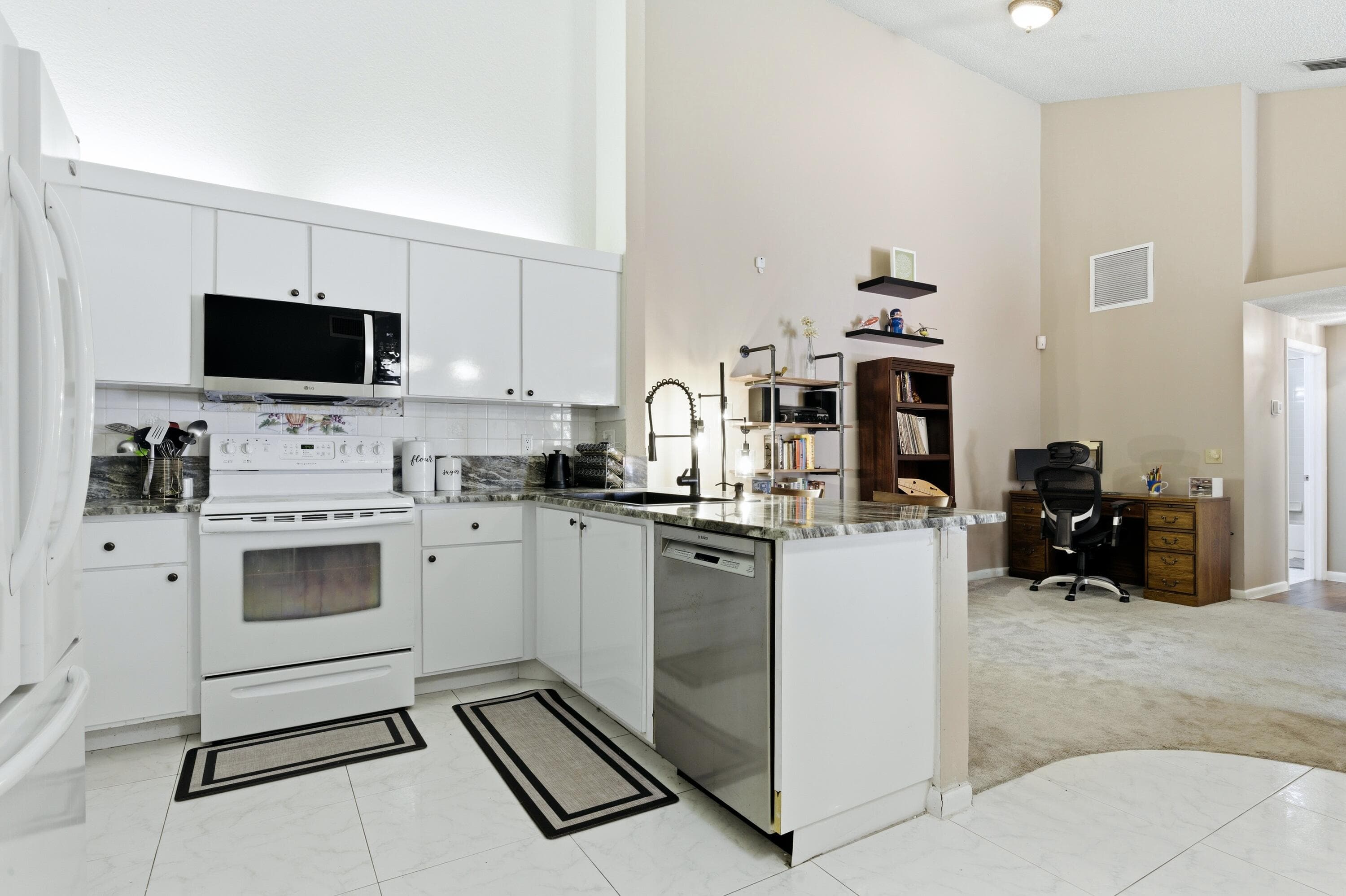 4353 Woodstock Drive B, West Palm Beach, FL 33409 — photo 2 of 27