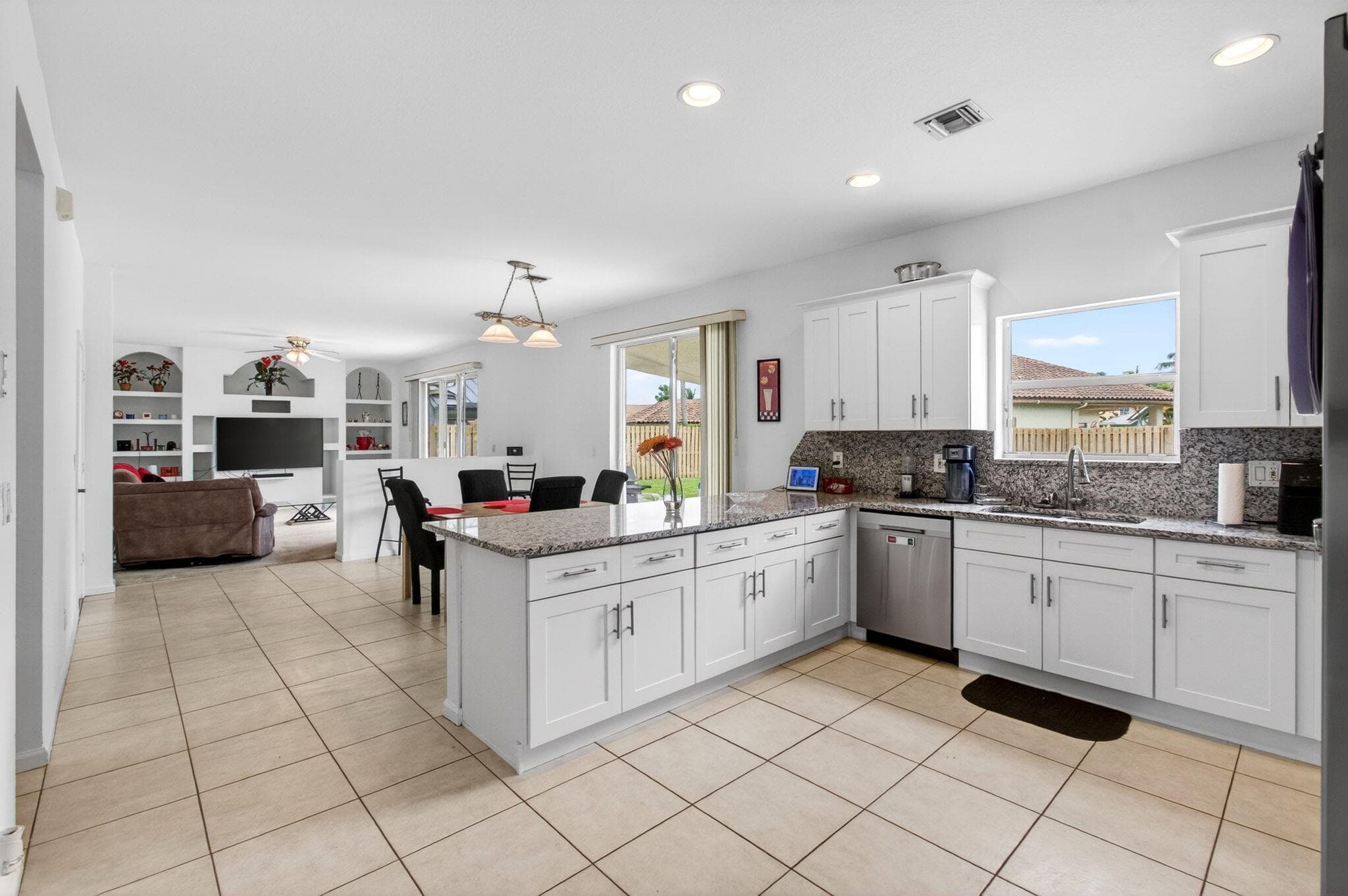 6305 Blue Bay Circle, Lake Worth, FL 33467 — photo 14 of 118