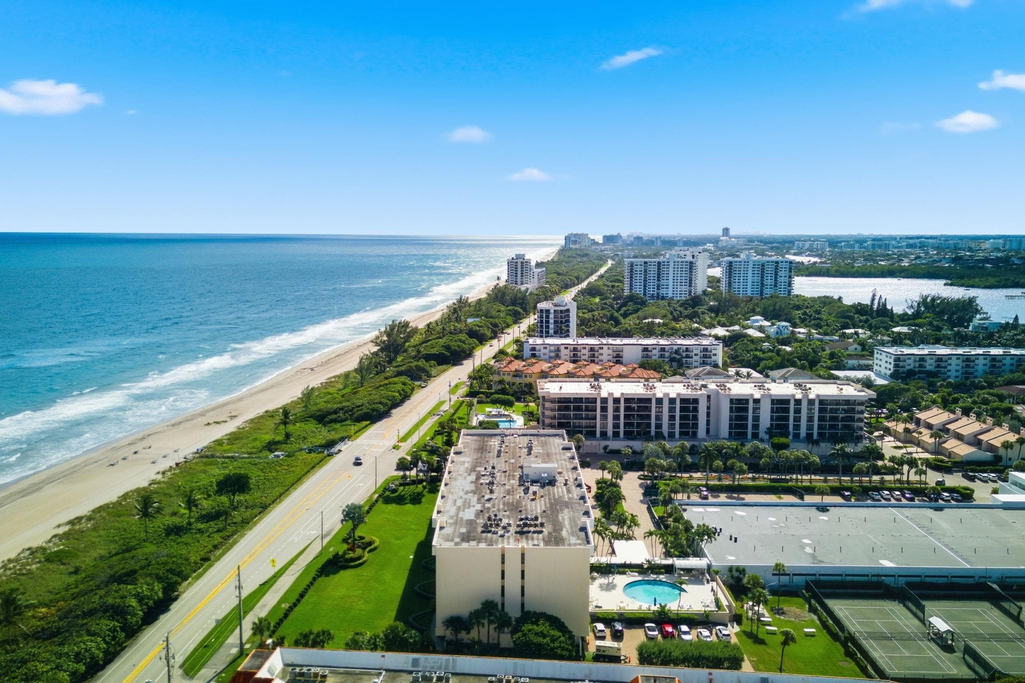 2727 N Ocean Boulevard Unit 301, Boca Raton, FL 33431 — photo 18 of 27