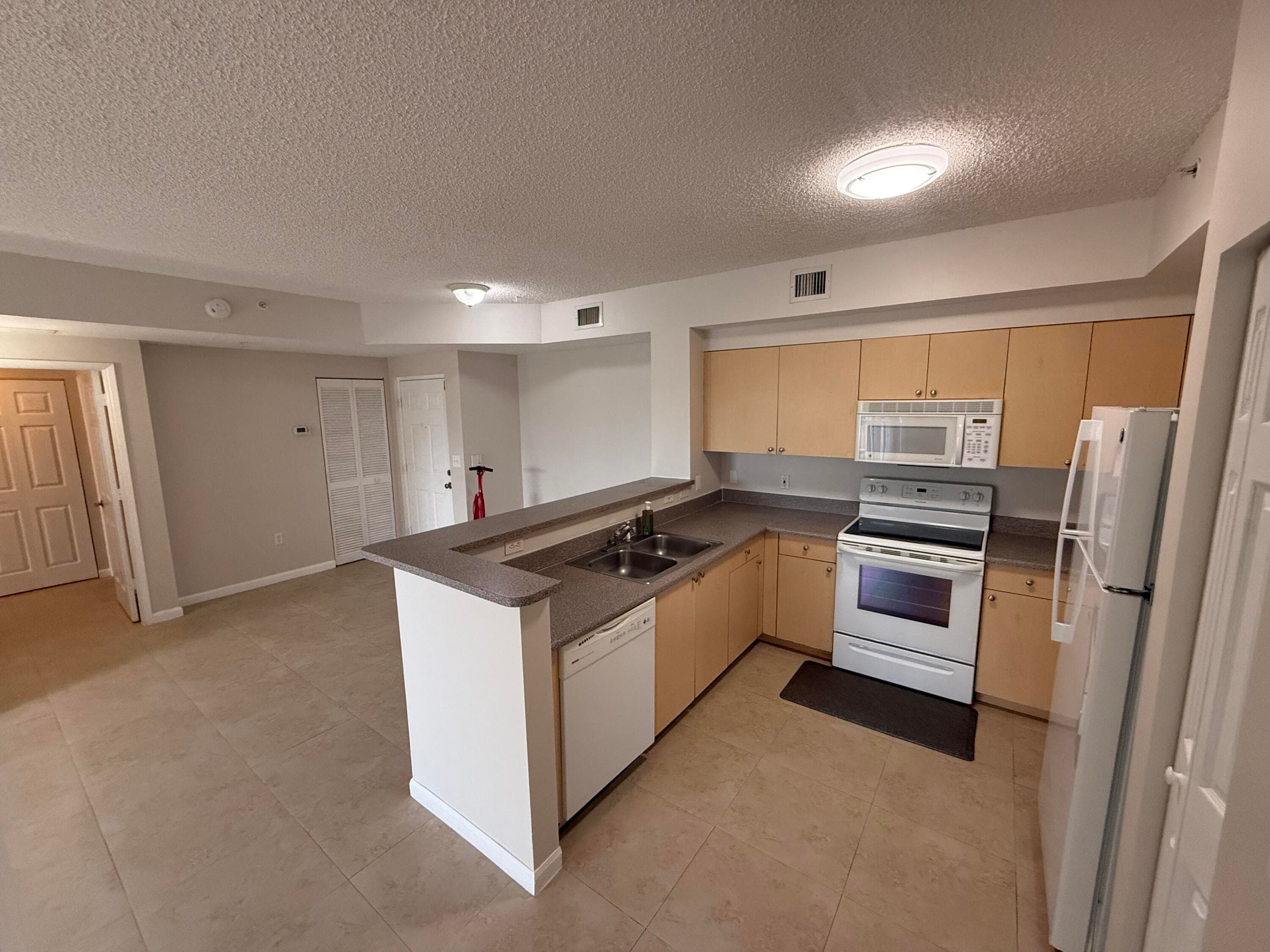 7980 N Nob Hill Road 205, Tamarac, FL 33321 — photo 13 of 23