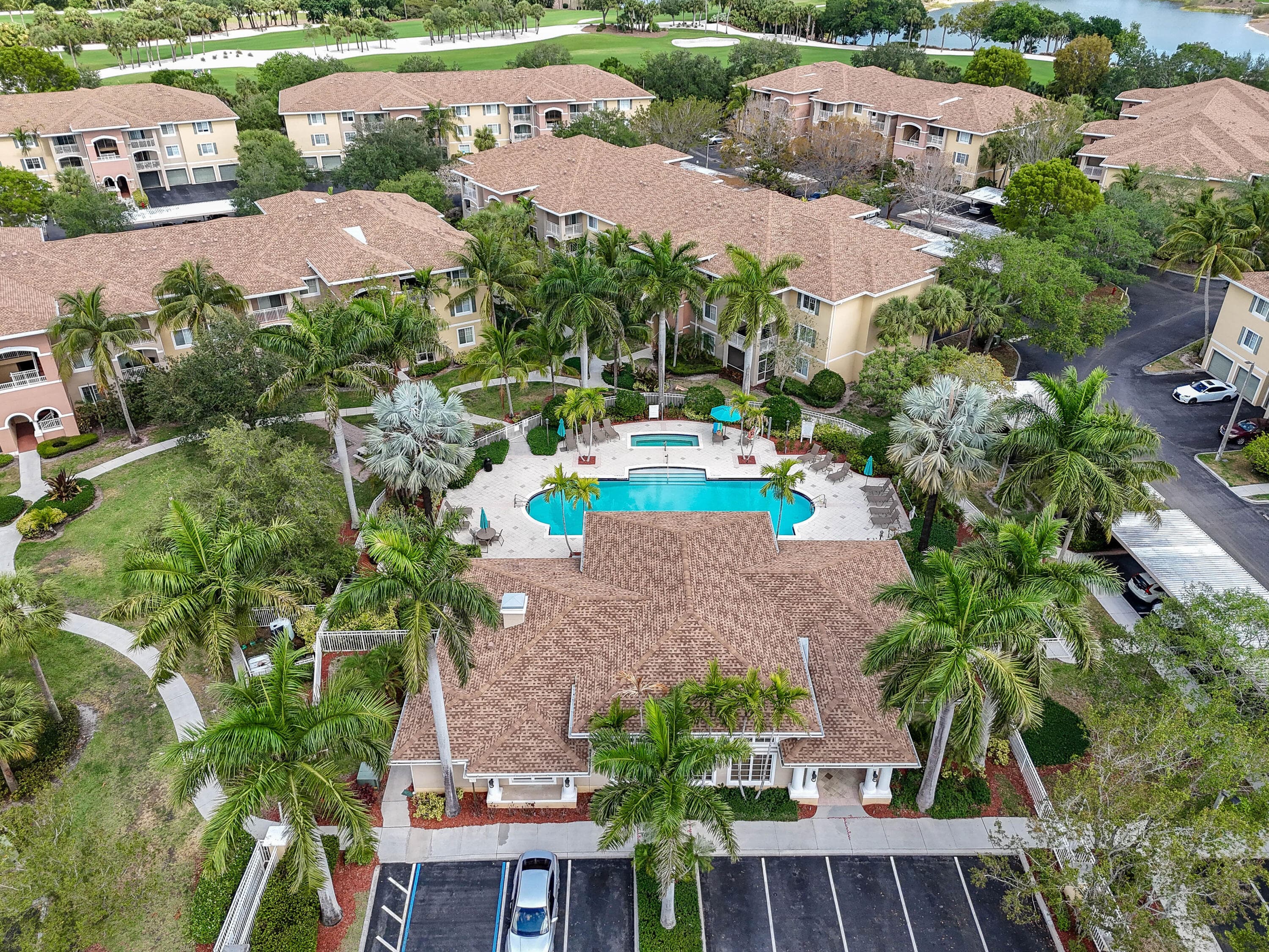 6556 Emerald Dunes Drive 302, West Palm Beach, FL 33411 — photo 27 of 32