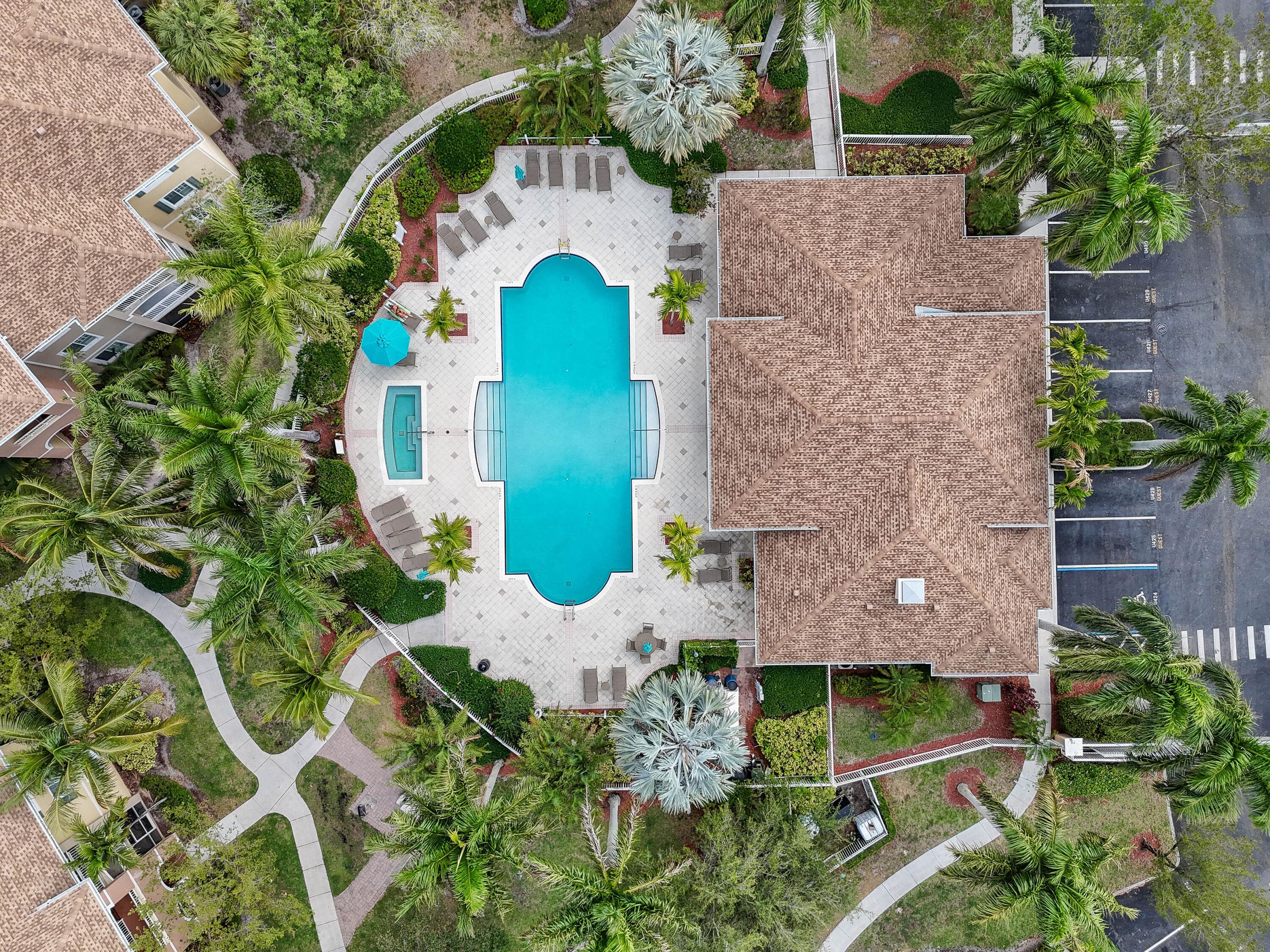 6556 Emerald Dunes Drive 302, West Palm Beach, FL 33411 — photo 28 of 32