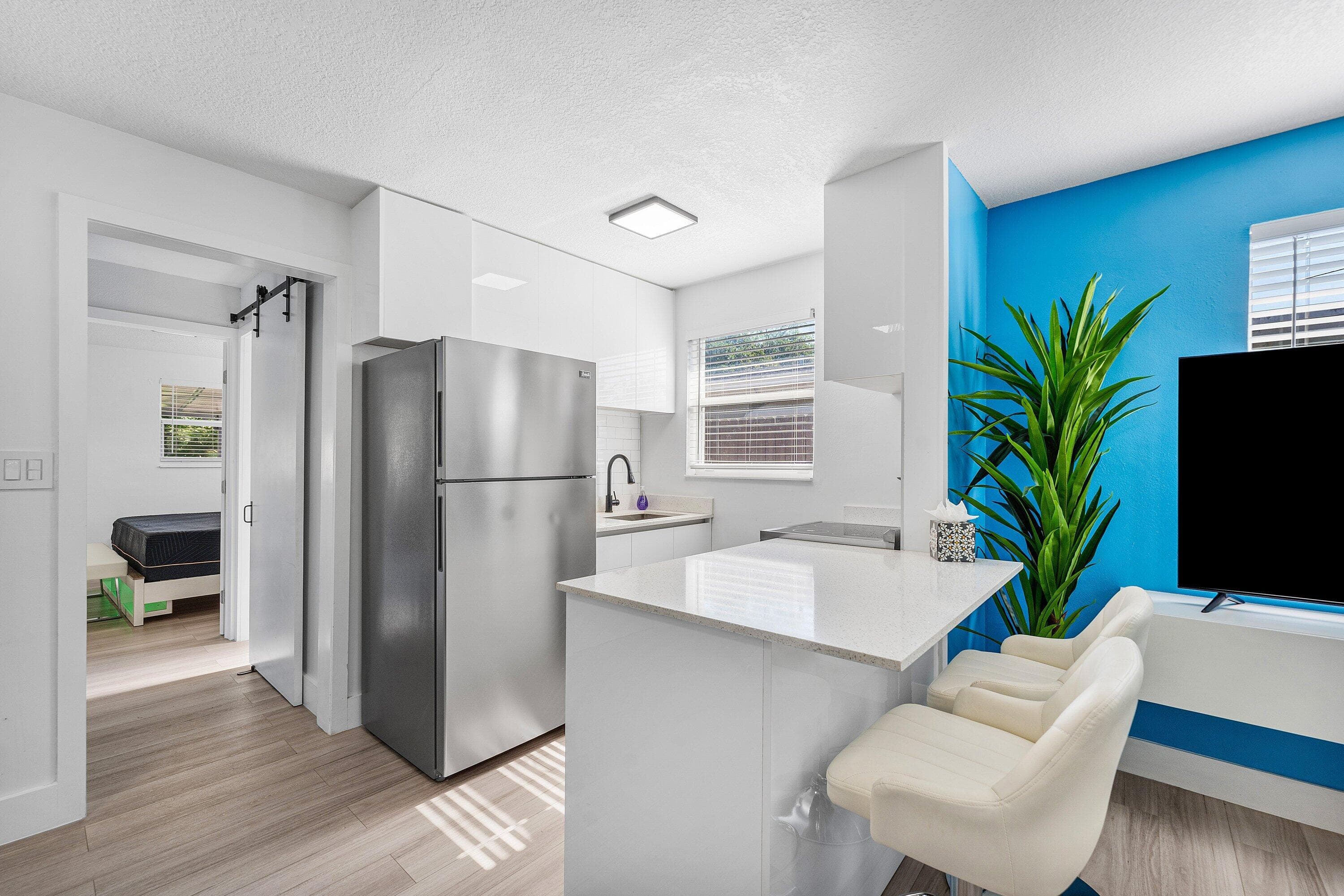 1545 NE 32nd Street 2, Oakland Park, FL 33334 — photo 8 of 27