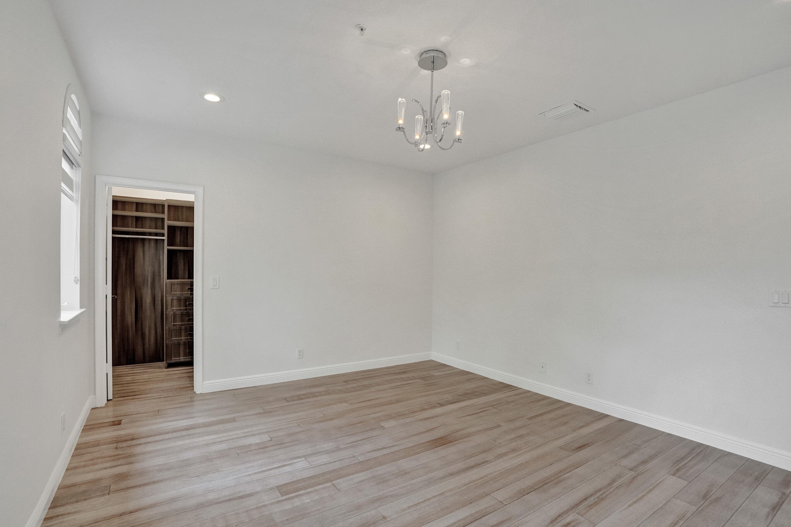 804 NE 7th Street, Fort Lauderdale, FL 33304 — photo 35 of 78
