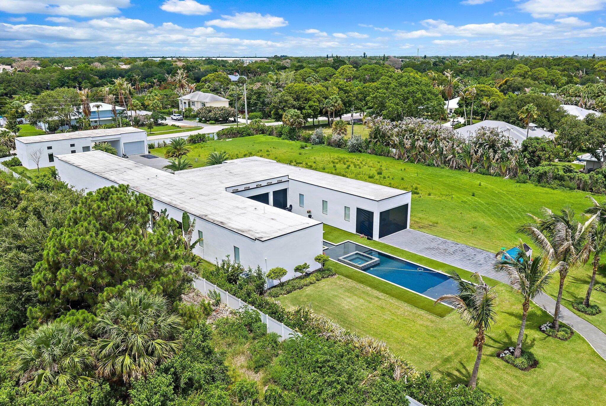 9741 SE Gomez Avenue, Hobe Sound, FL 33455 — photo 108 of 114