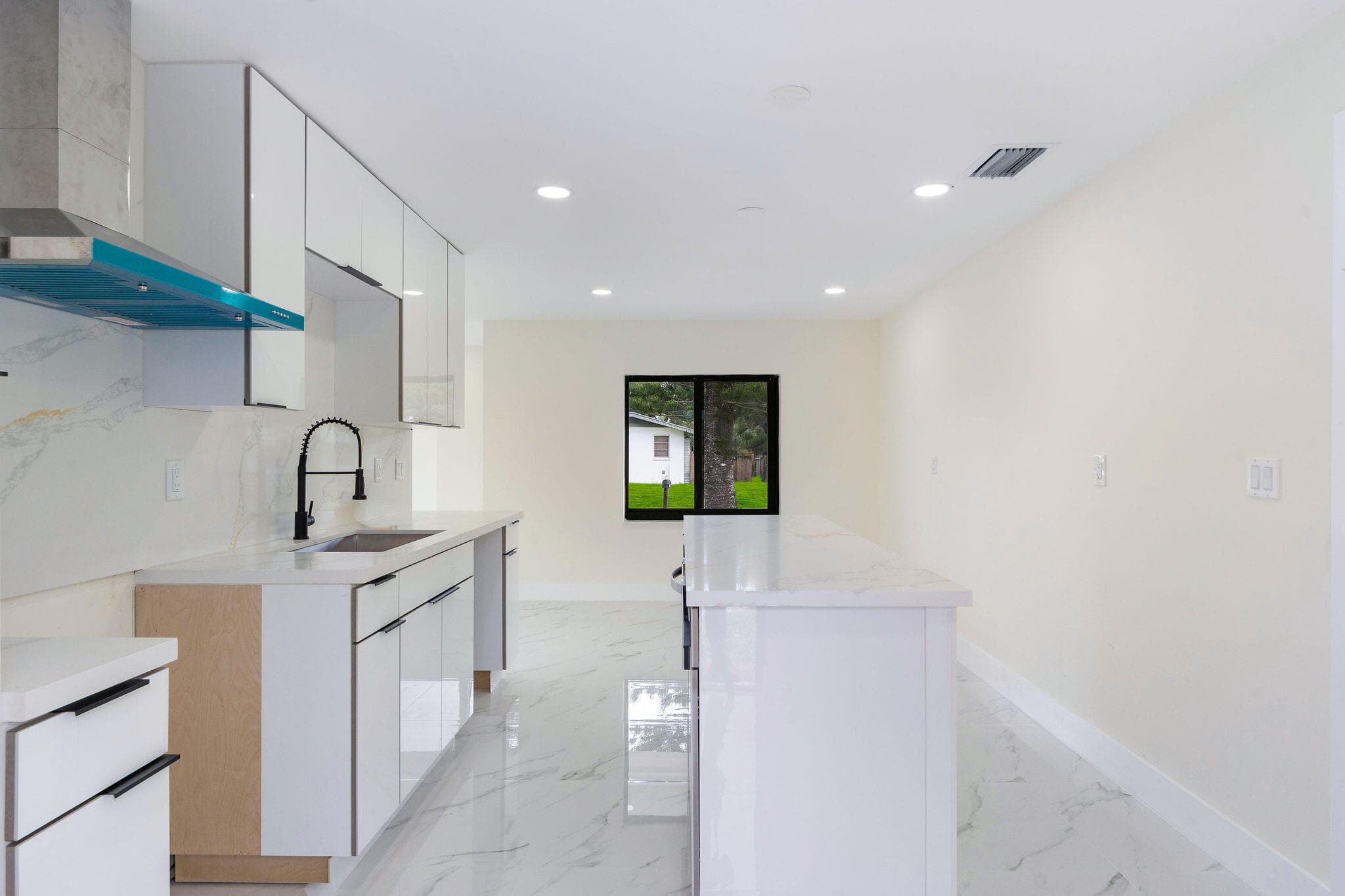 3185 Riddle Road, West Palm Beach, FL 33406 — photo 16 of 33