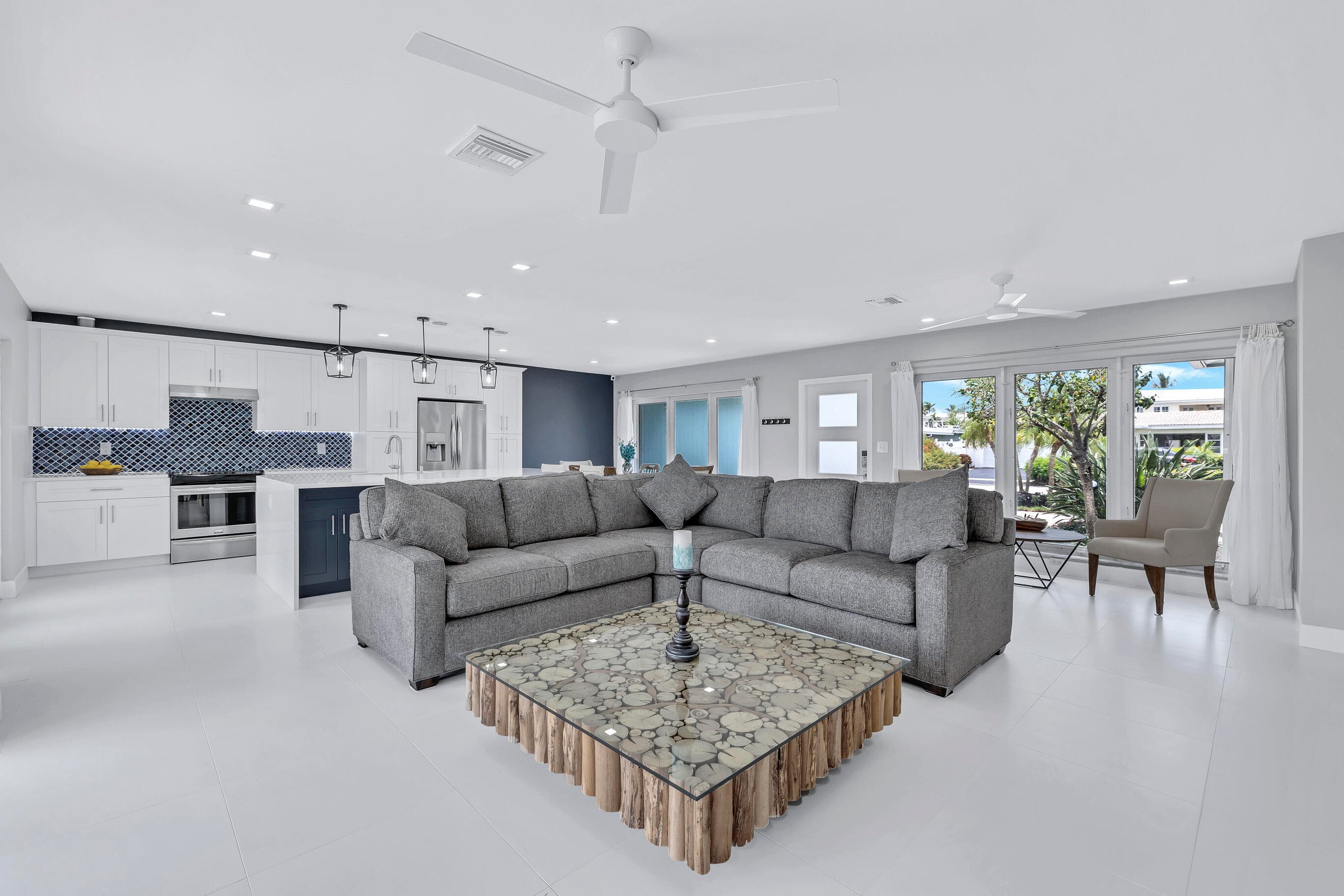 836 NE 72nd Street, Boca Raton, FL 33487 — photo 6 of 18