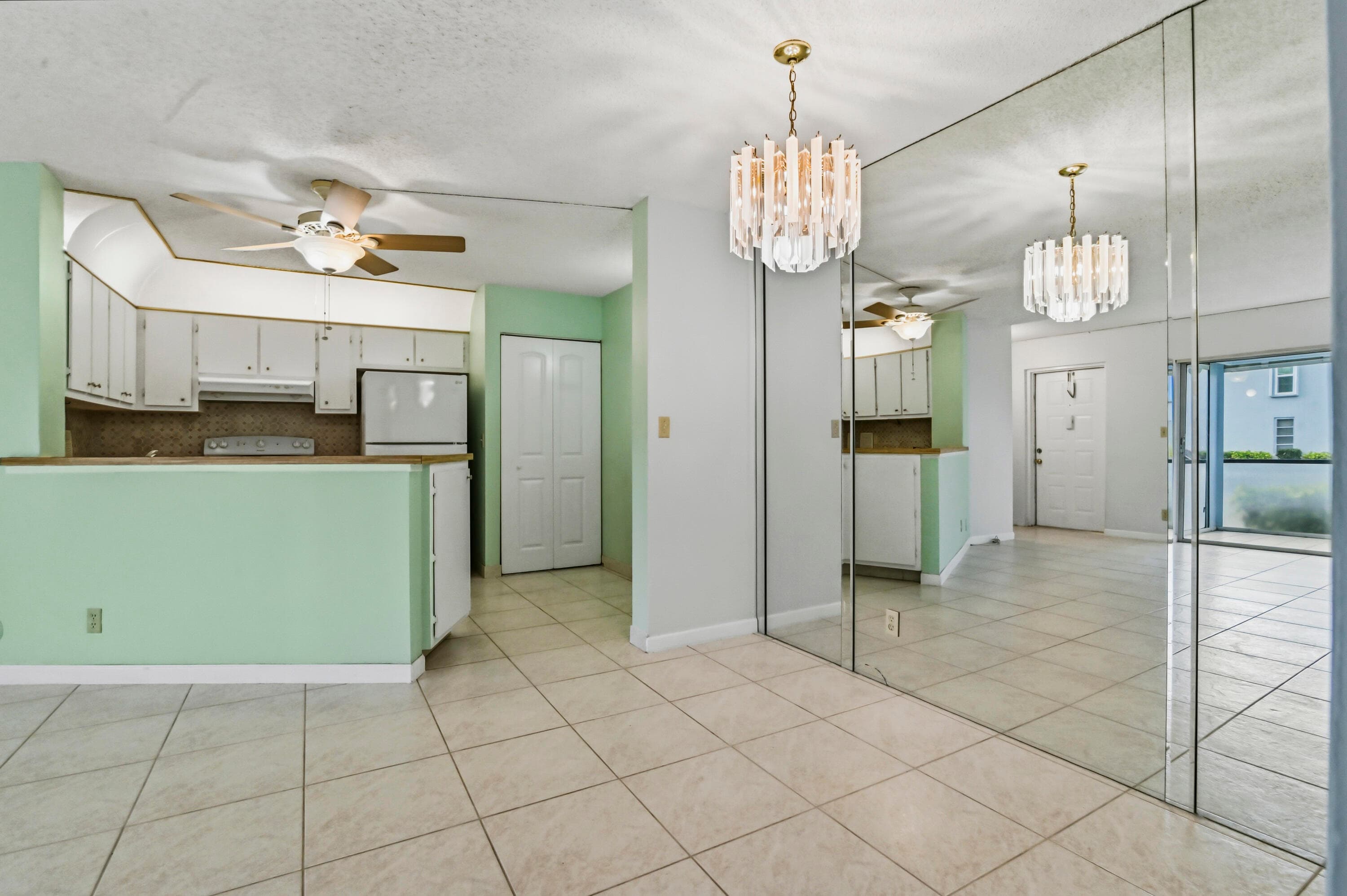 7535 S Oriole Boulevard 108, Delray Beach, FL 33446 — photo 6 of 46
